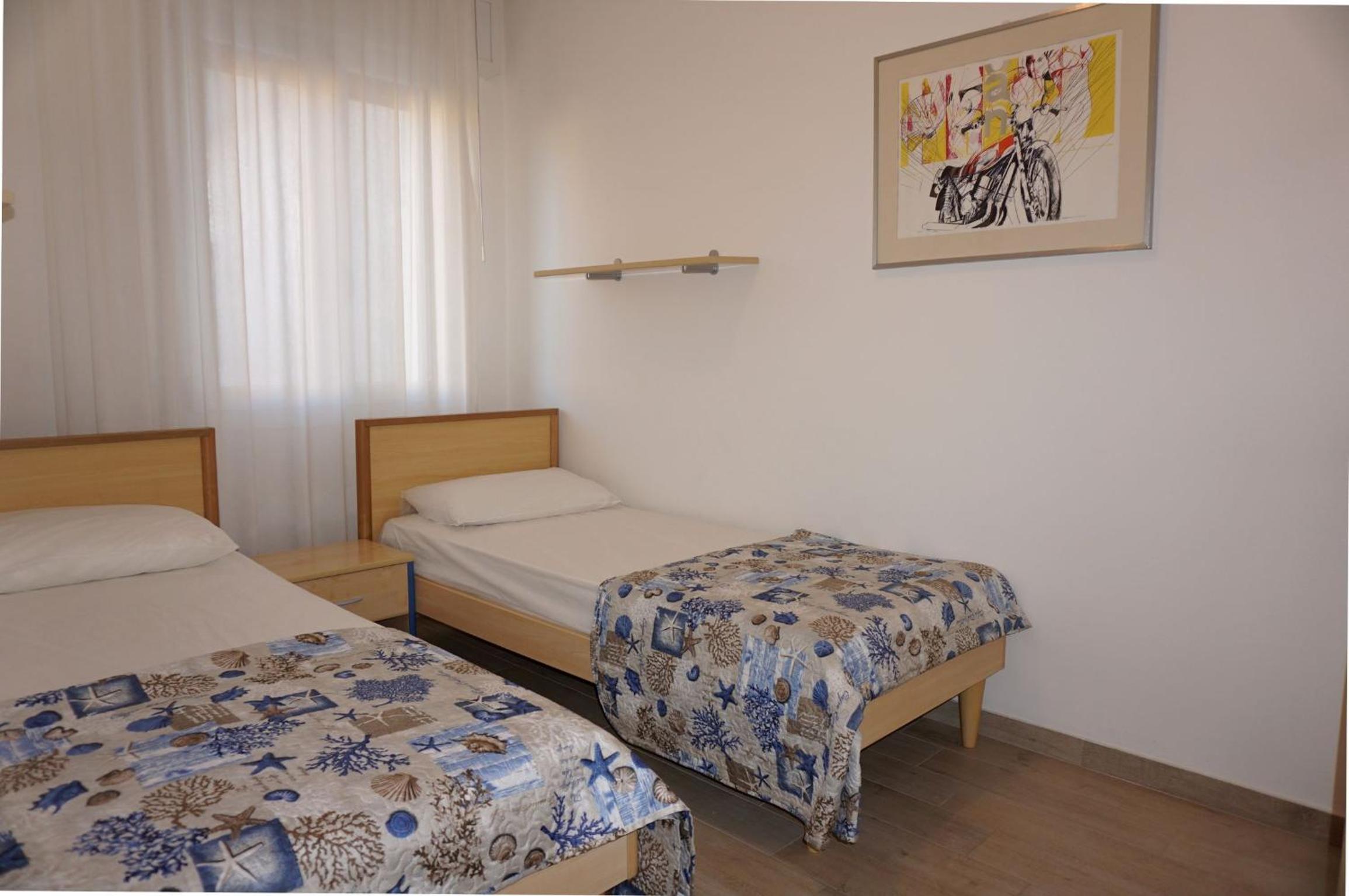 Cozy villa with private garden-Beahost