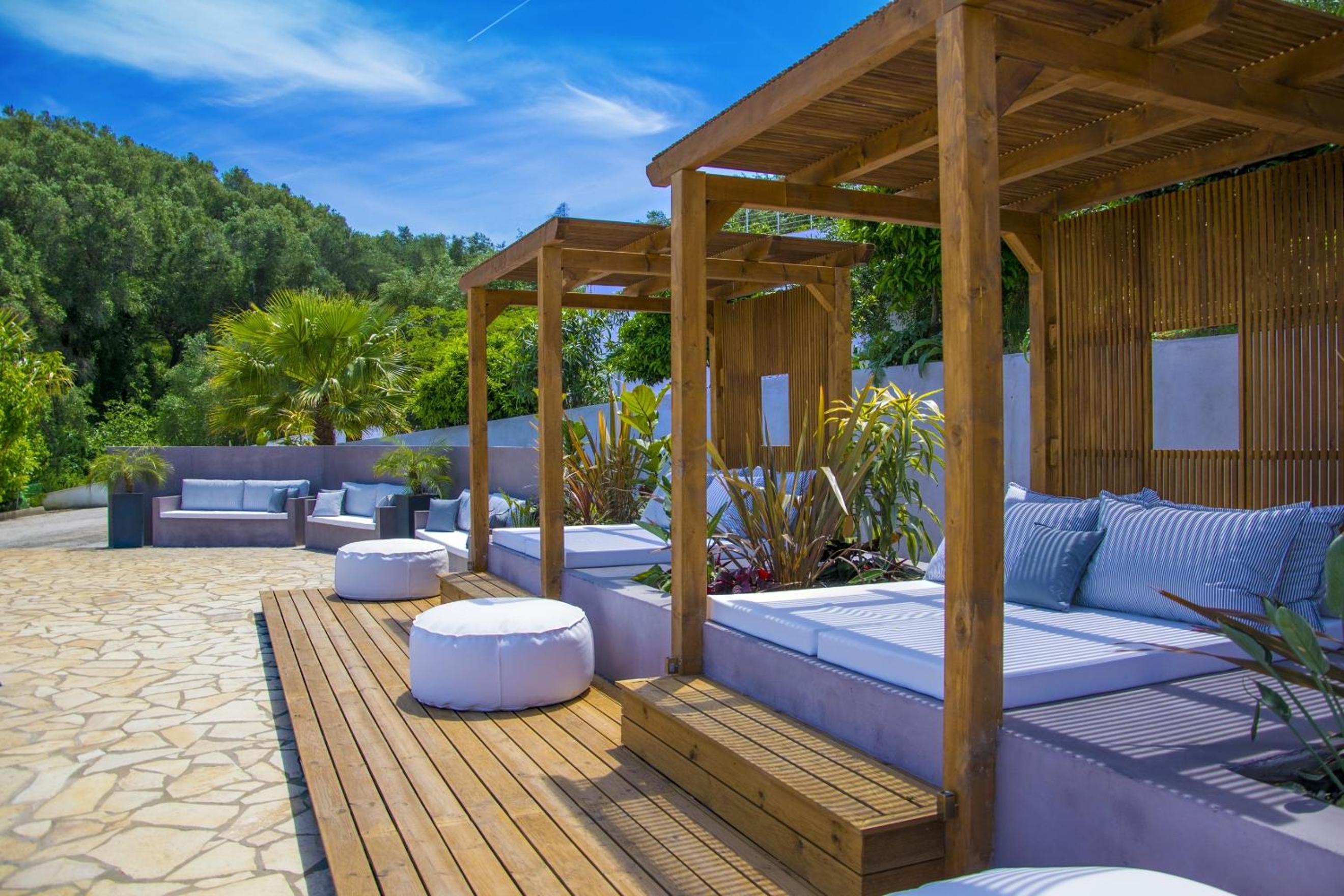 Ionian Eye Design Studios & Spa