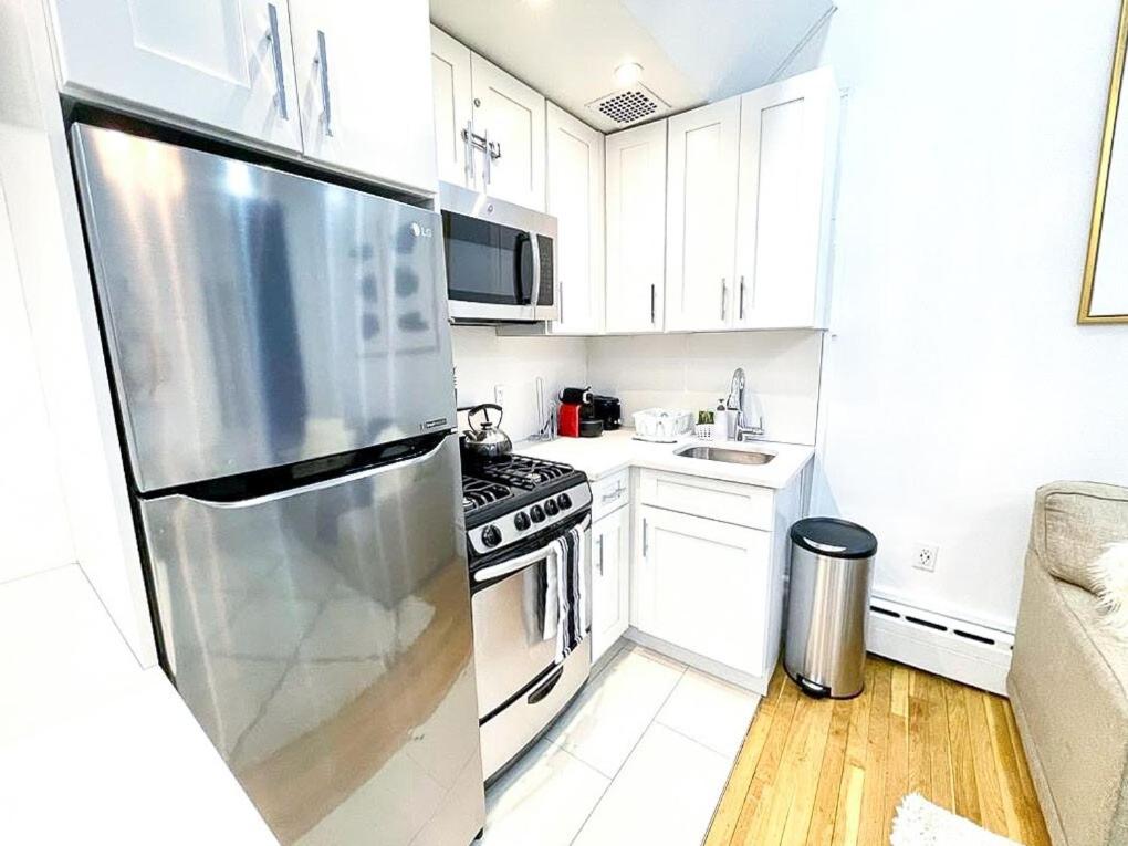 62-2B Renovated 1BR in Prime Upper East Side