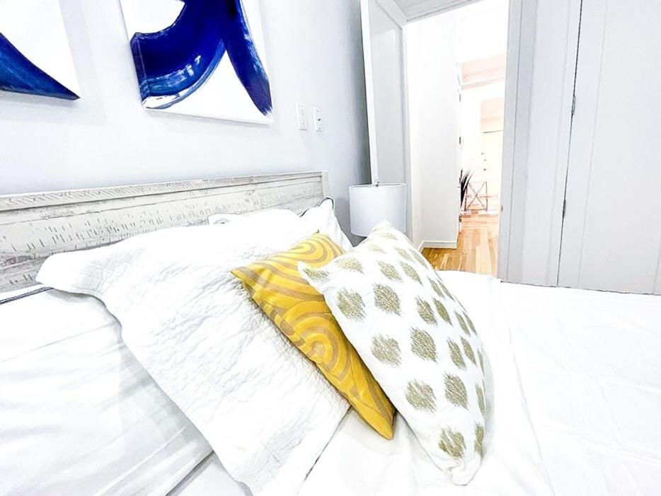 62-2B Renovated 1BR in Prime Upper East Side