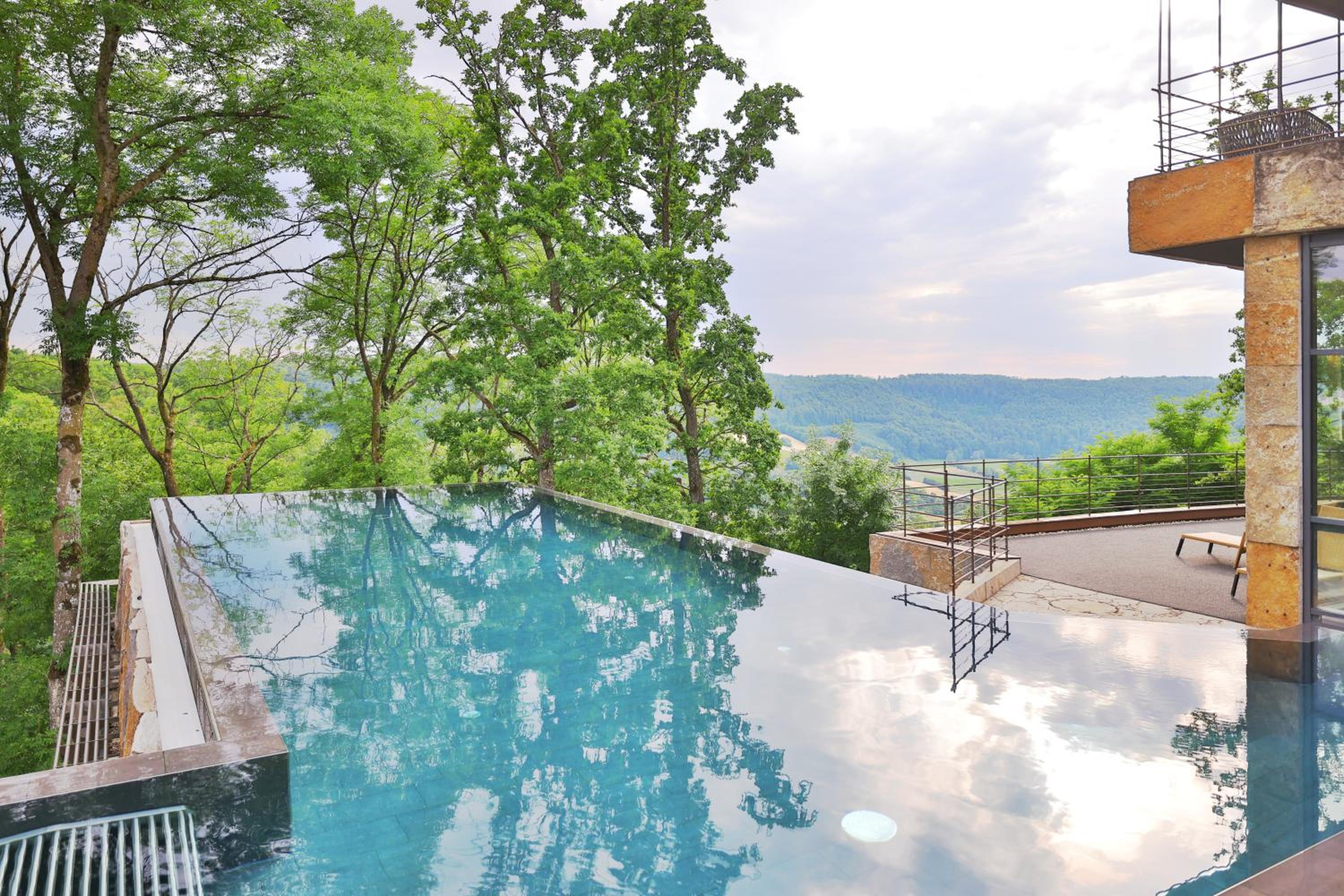 Mawell Resort