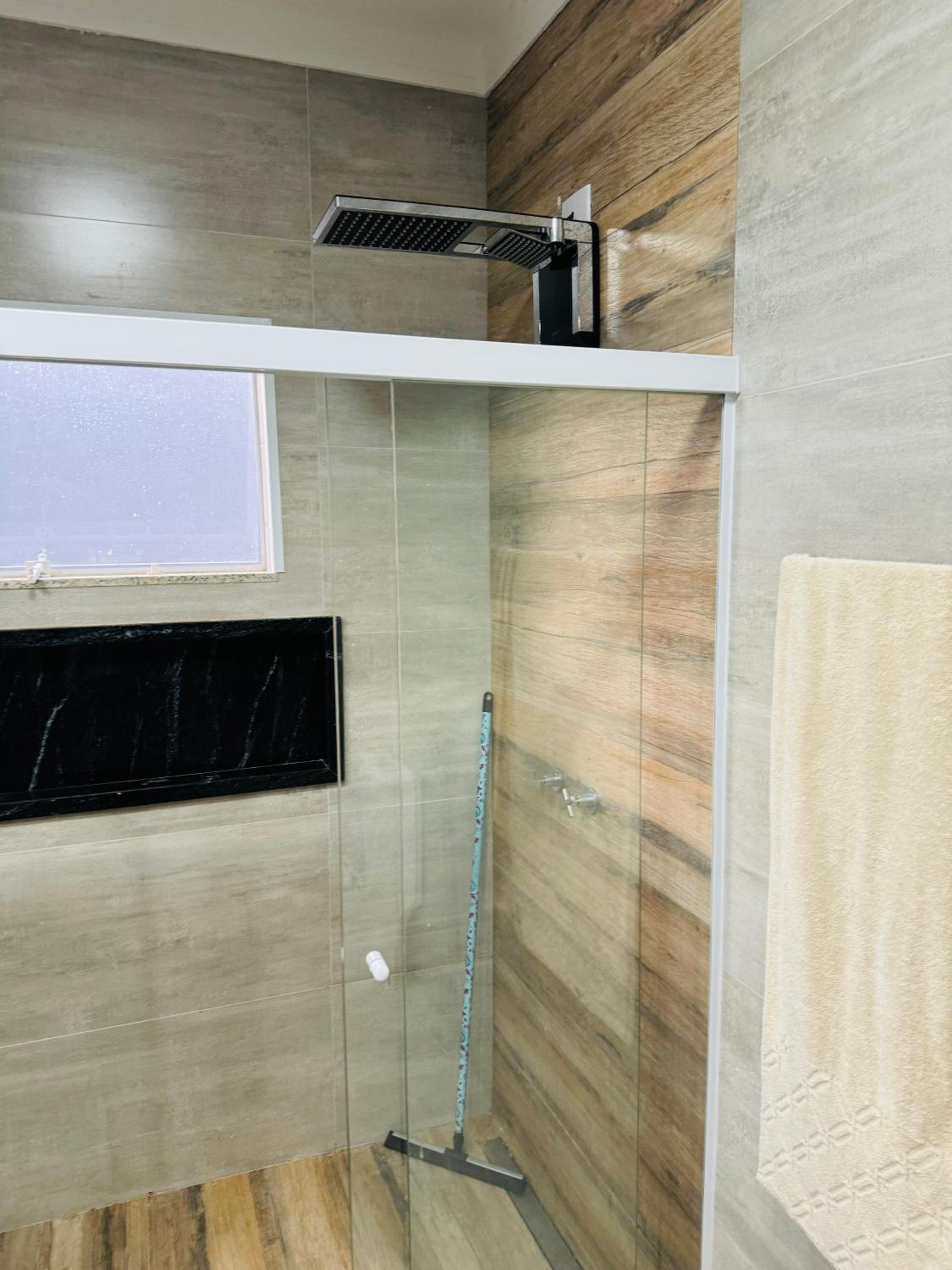 Linda casa em condomínio