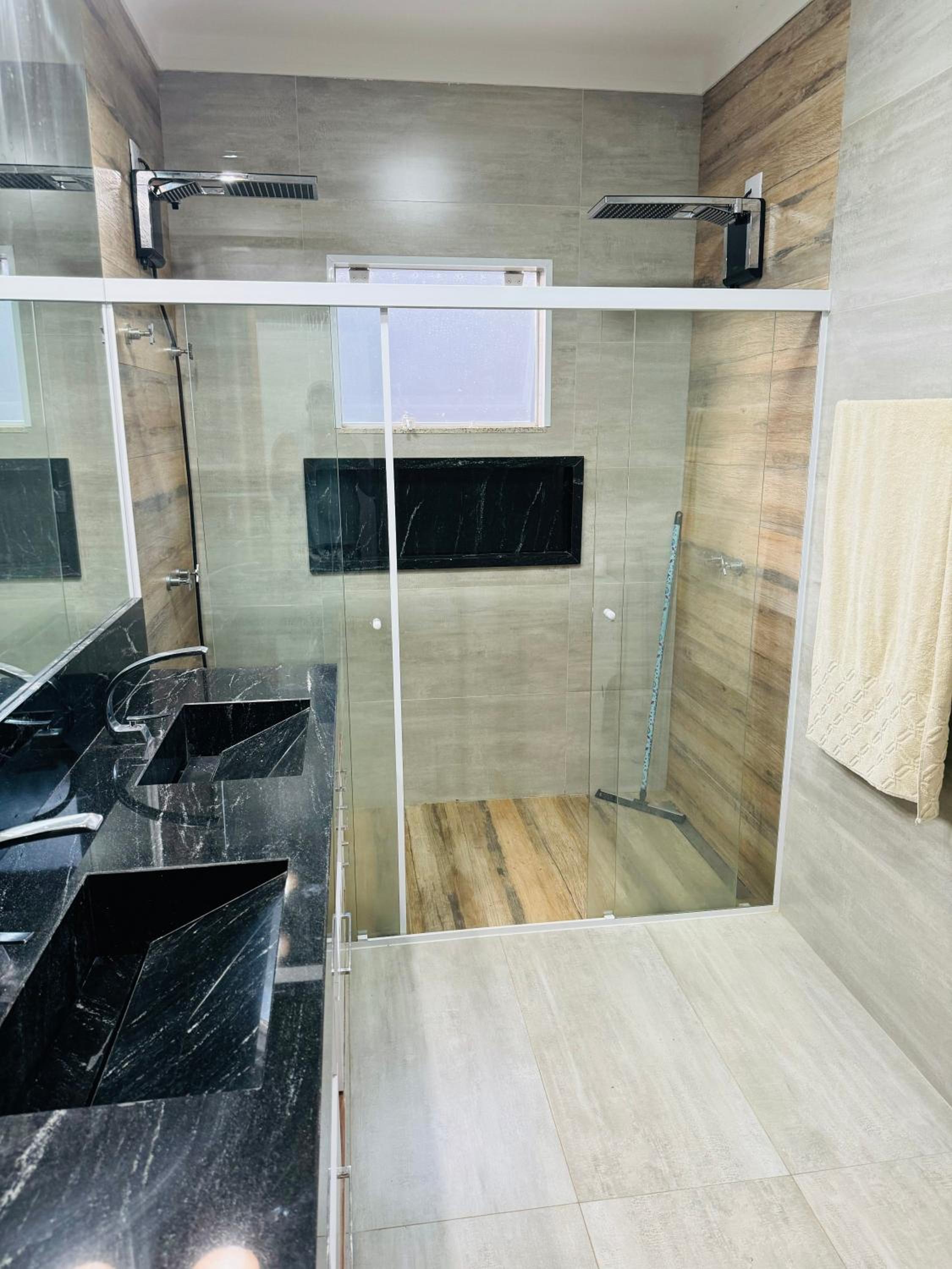 Linda casa em condomínio
