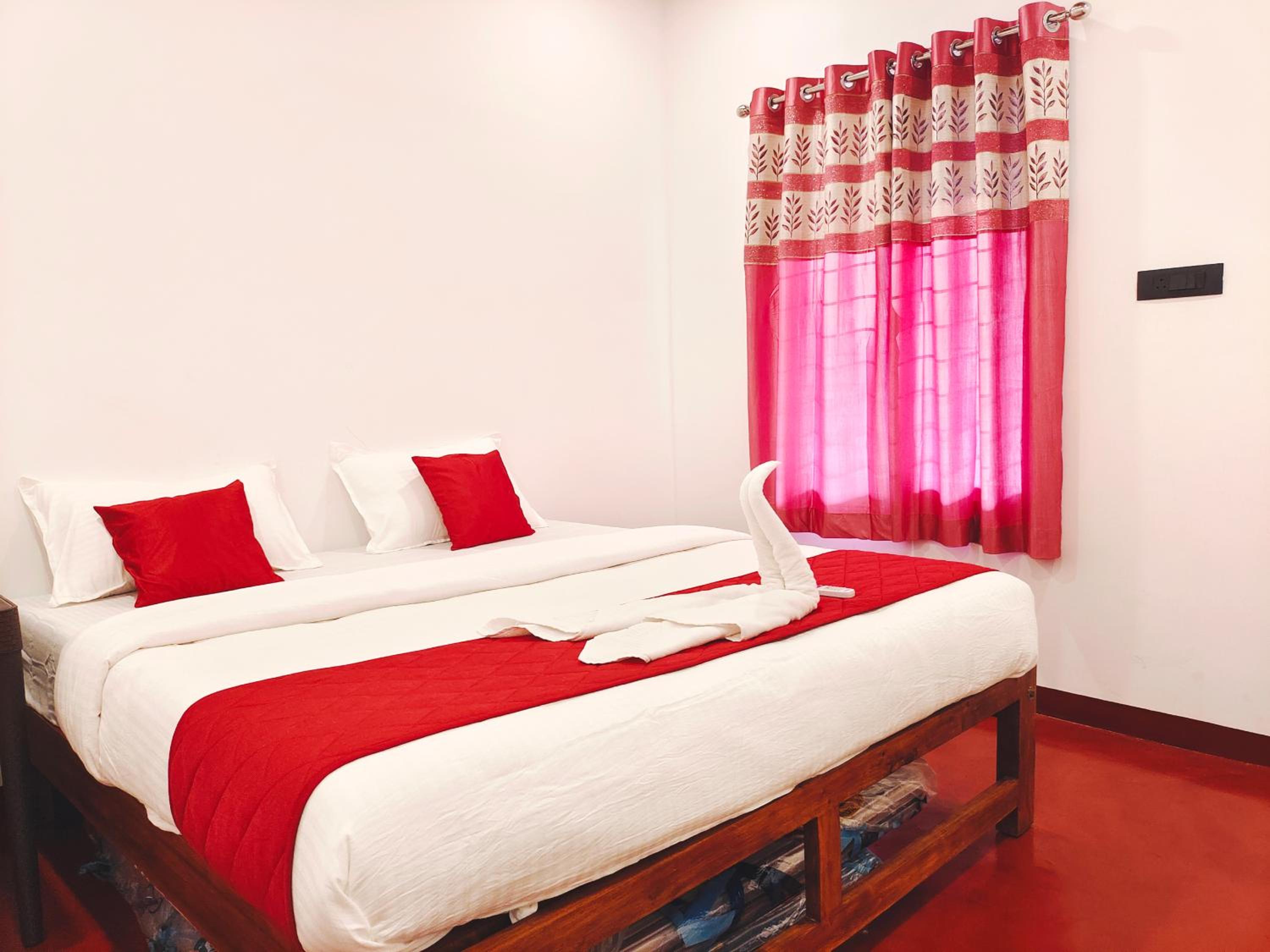 MARARI OCEAN BREEZE BEACH FRONT VILLA view 3