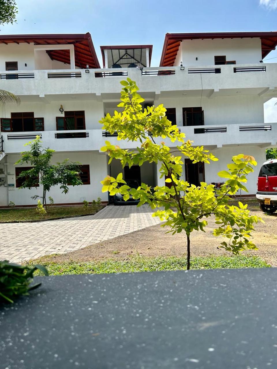 Unic Residence And Transit Hotel