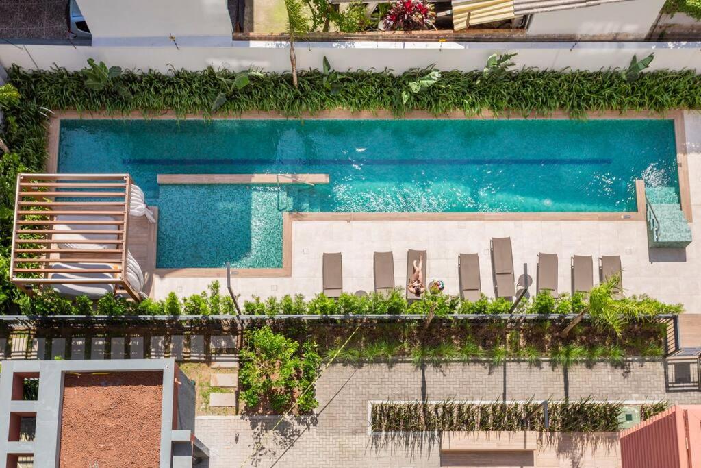 Studio Life Experience, Netflix, Pool, Rooftop