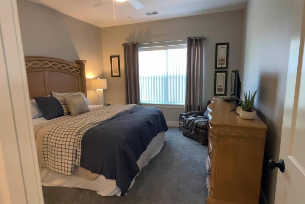 Main Floor New Charming 2 Bedroom Condo view 4