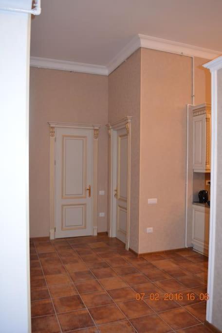 Classical apartment in heart of Baku