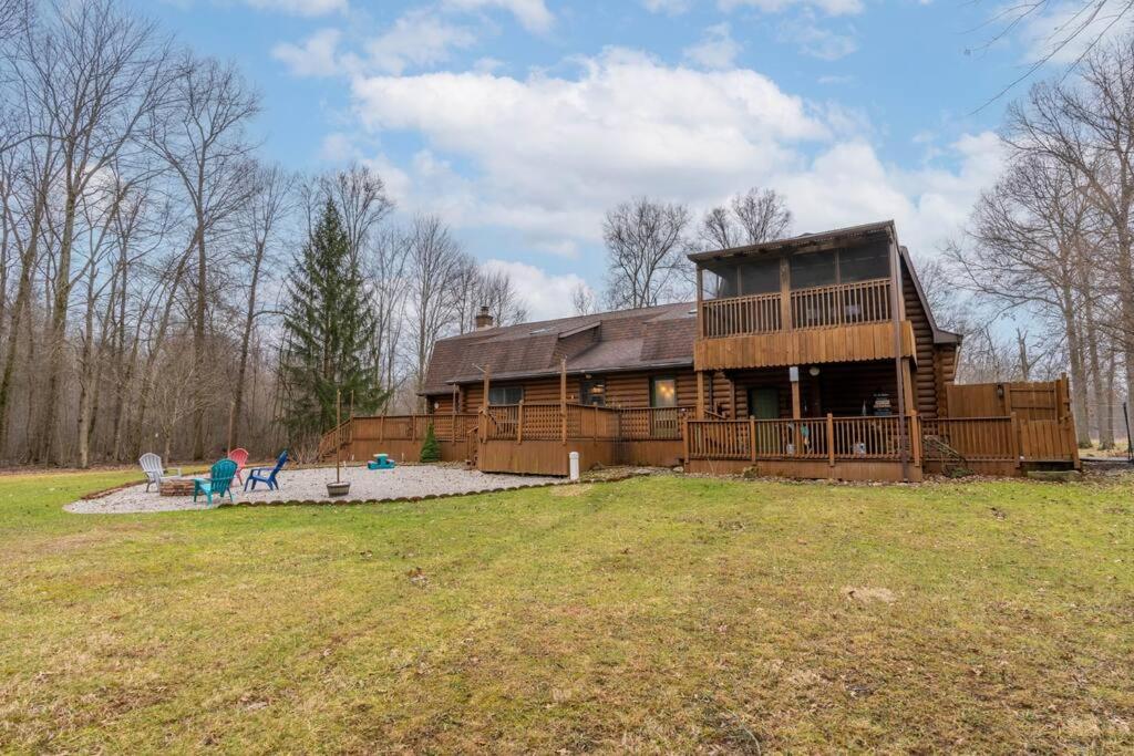 WinklerWald- 6 BR family retreat