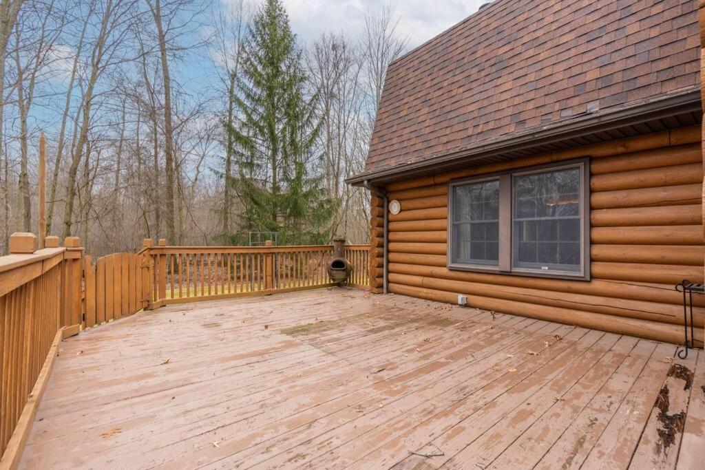 WinklerWald- 6 BR family retreat