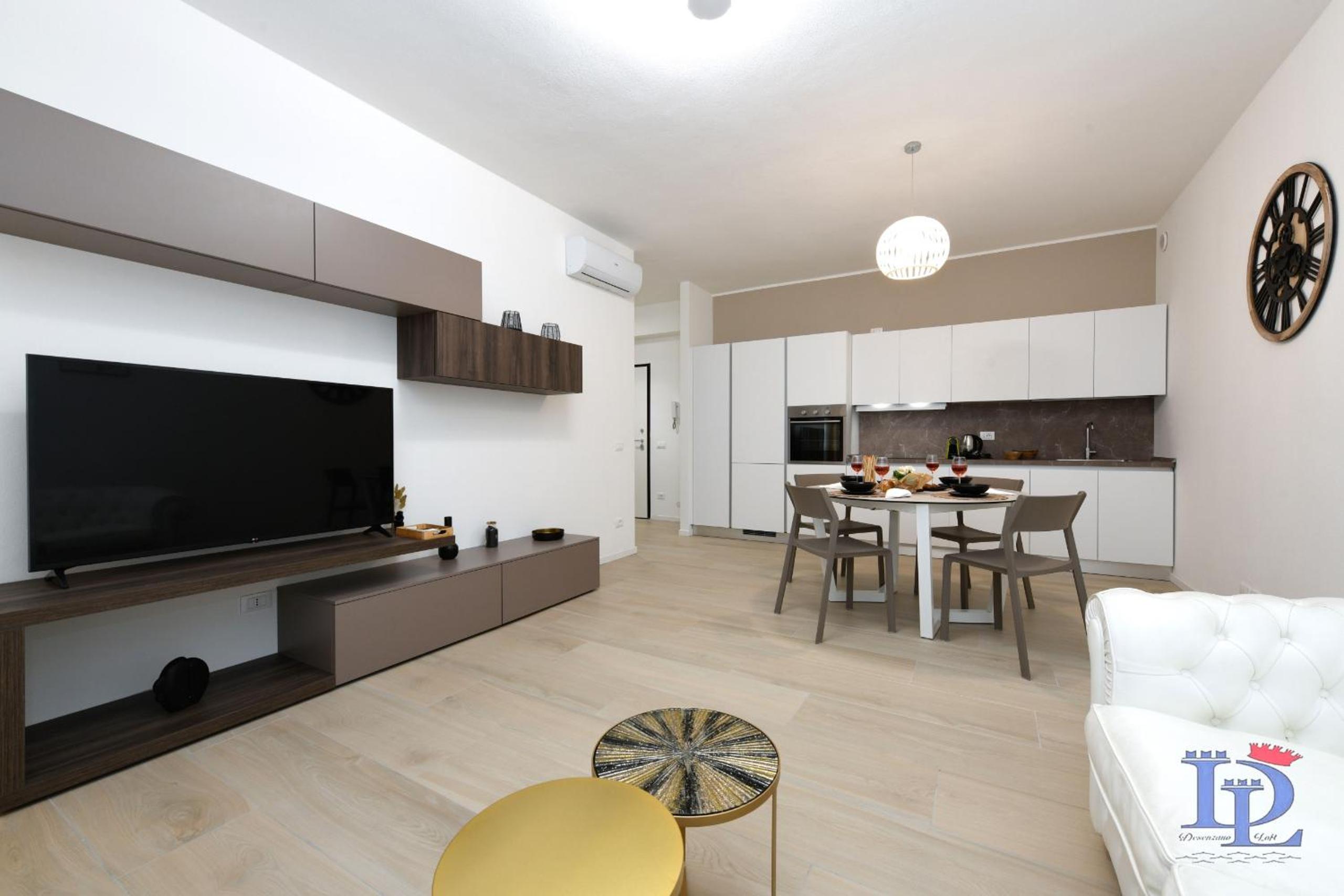Elegance Apartment DesenzanoLoft Official Partner Homes & Villas by Marriott Bonvoy
