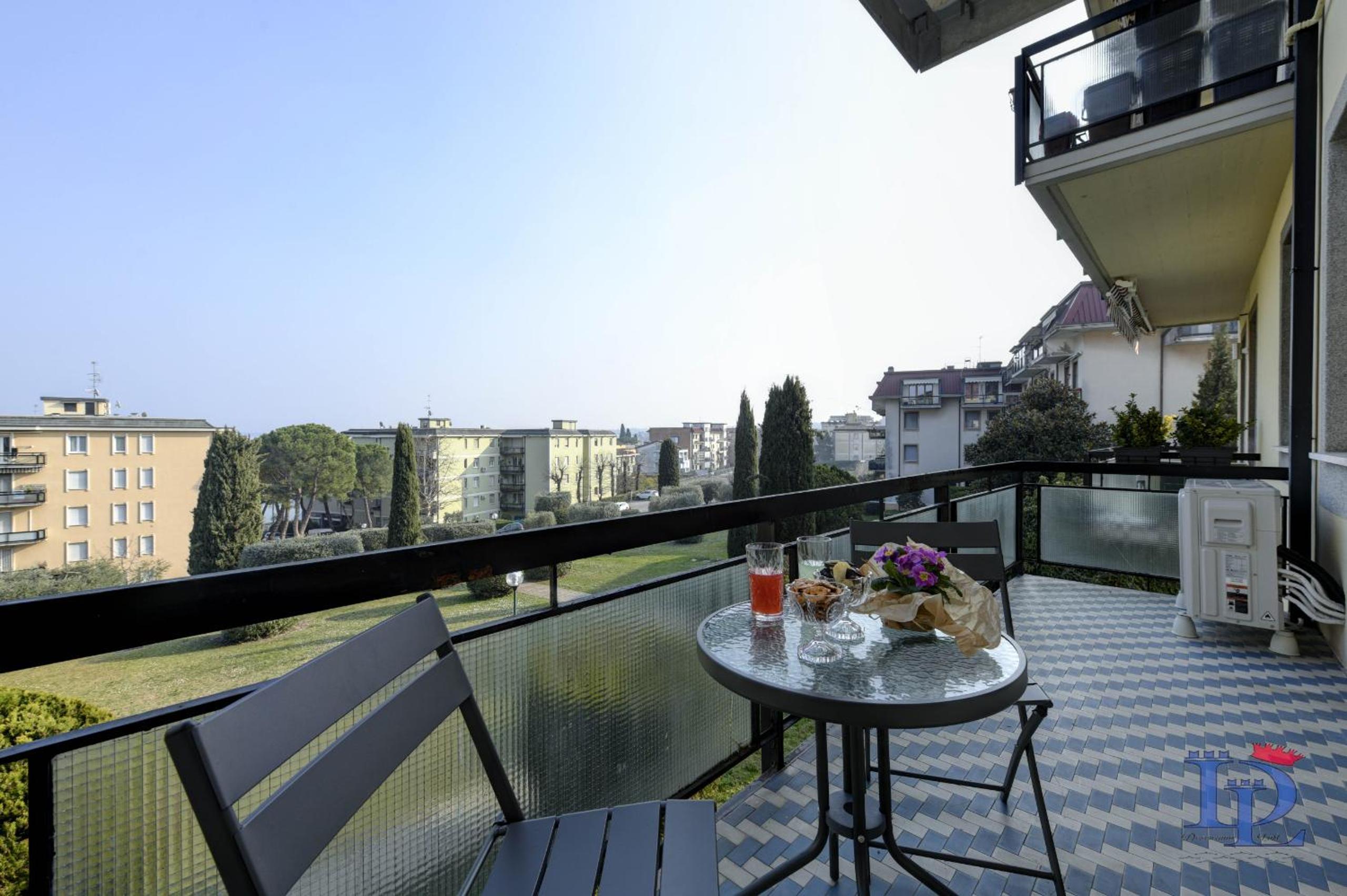 Elegance Apartment DesenzanoLoft Official Partner Homes & Villas by Marriott Bonvoy
