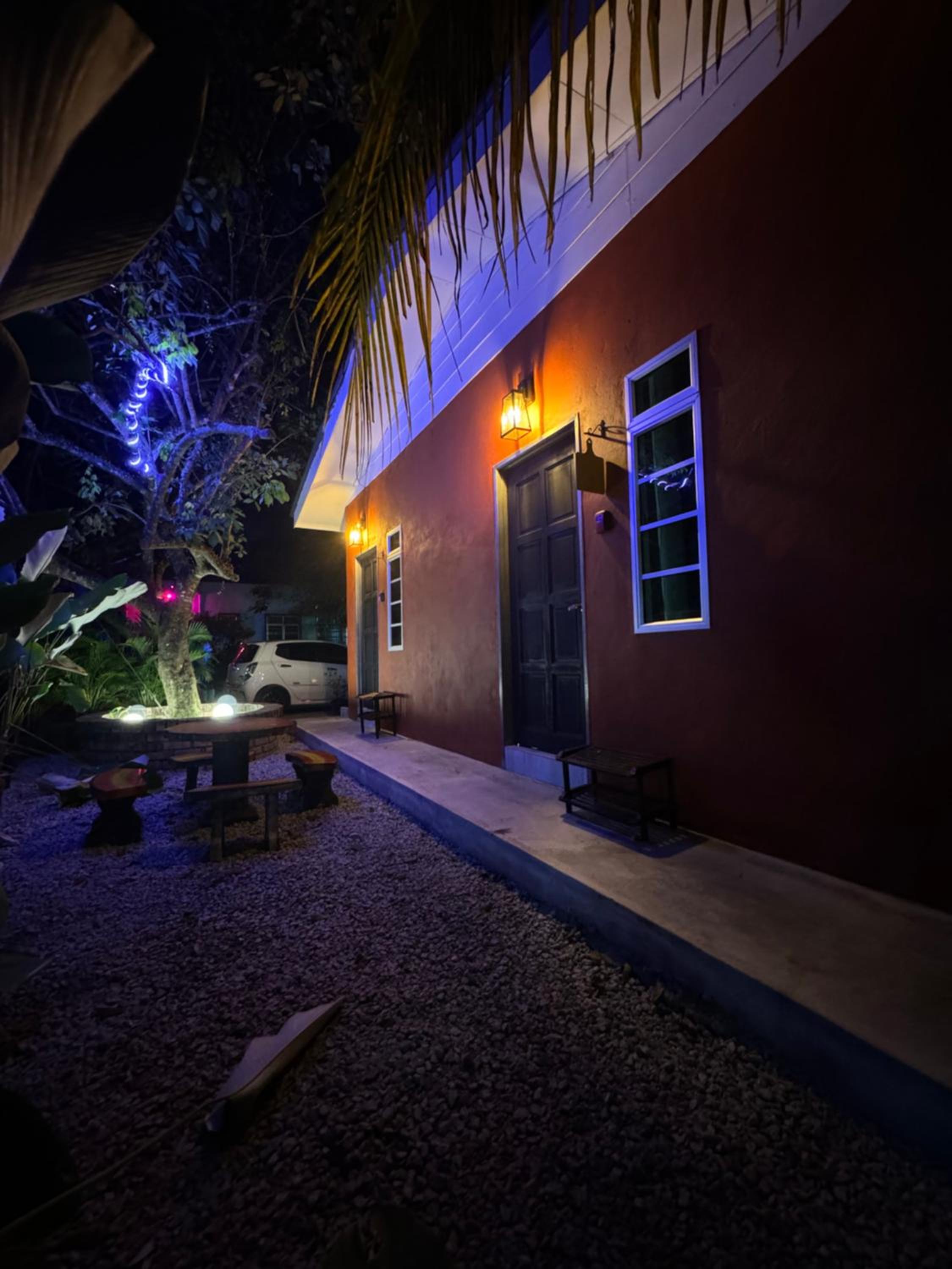 Cozy Scandinavi Guest room - Queen Bed, Free Netflix, Prime & Wi-Fi Near Bukit Mertajam photo 2