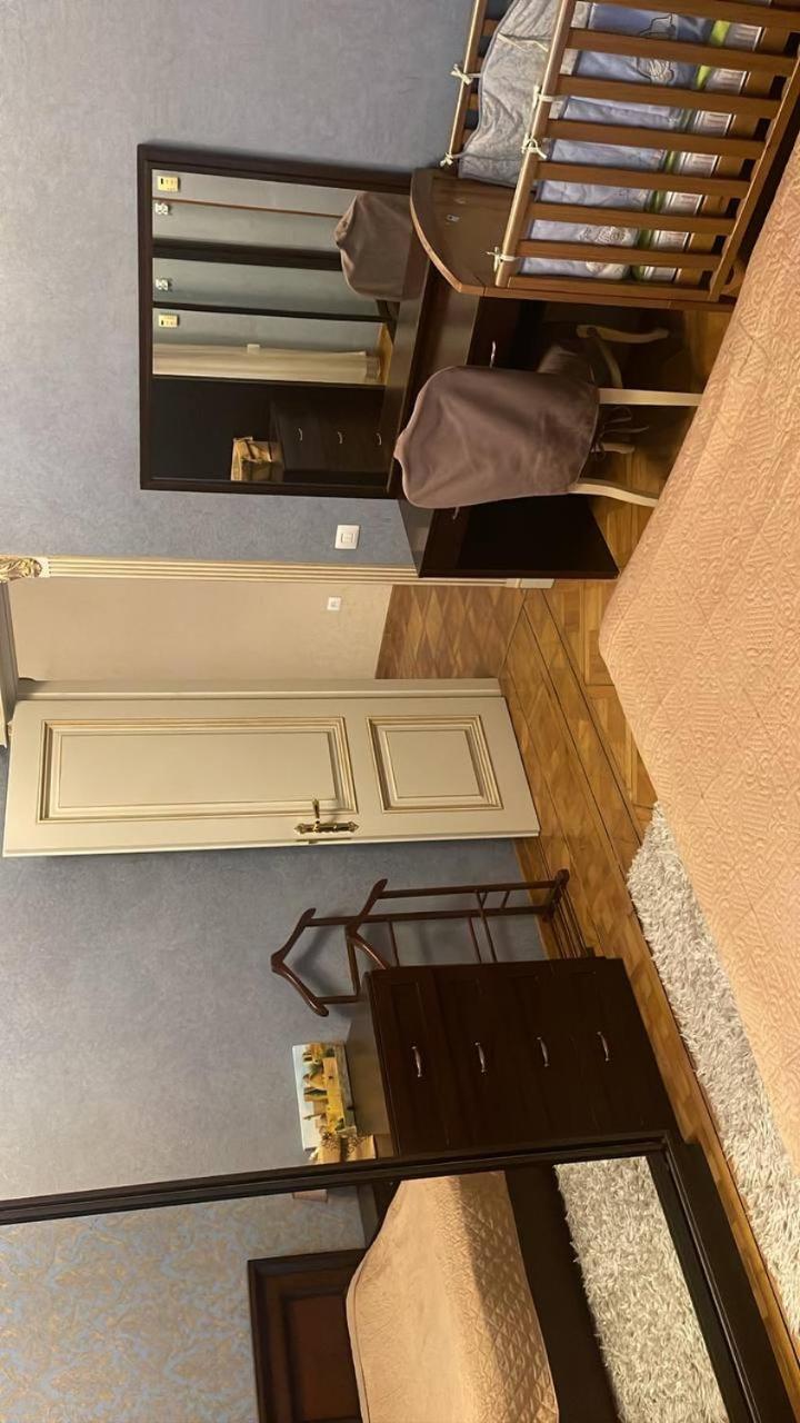 Classical apartment in heart of Baku