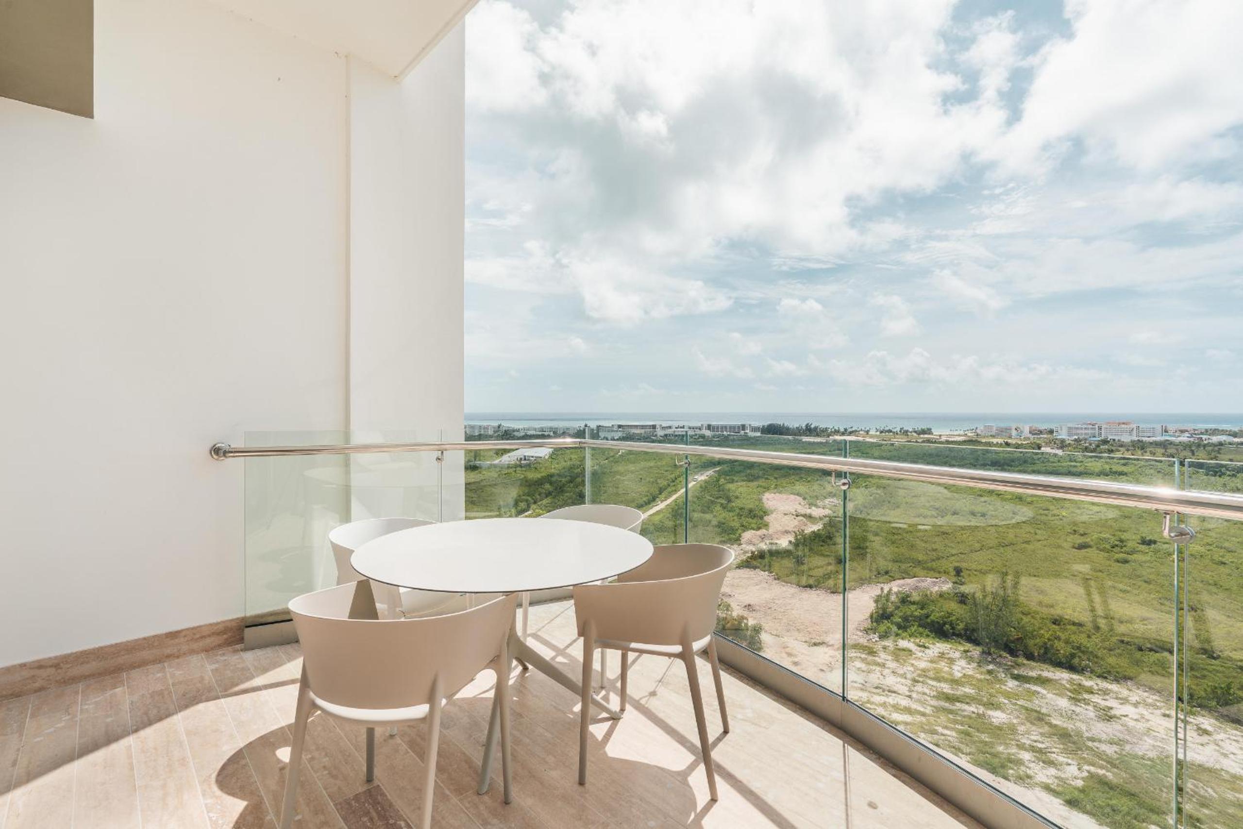 Modern Apartment in Exclusive Tower at Cap Cana