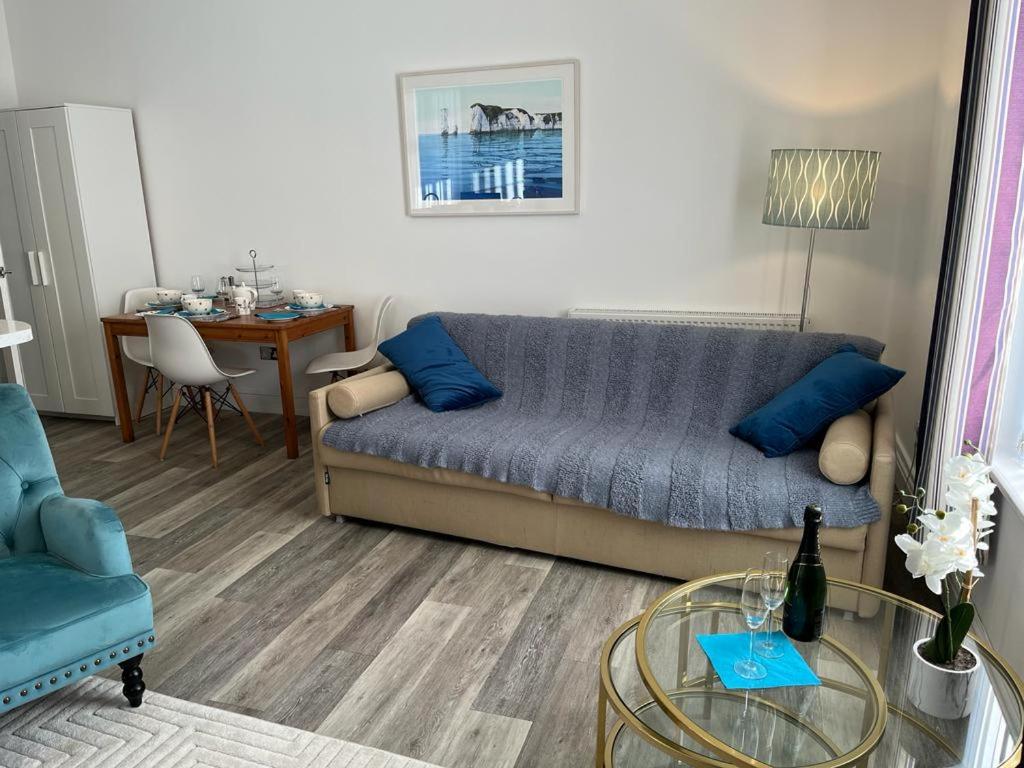 The Gables Amberlea apartment