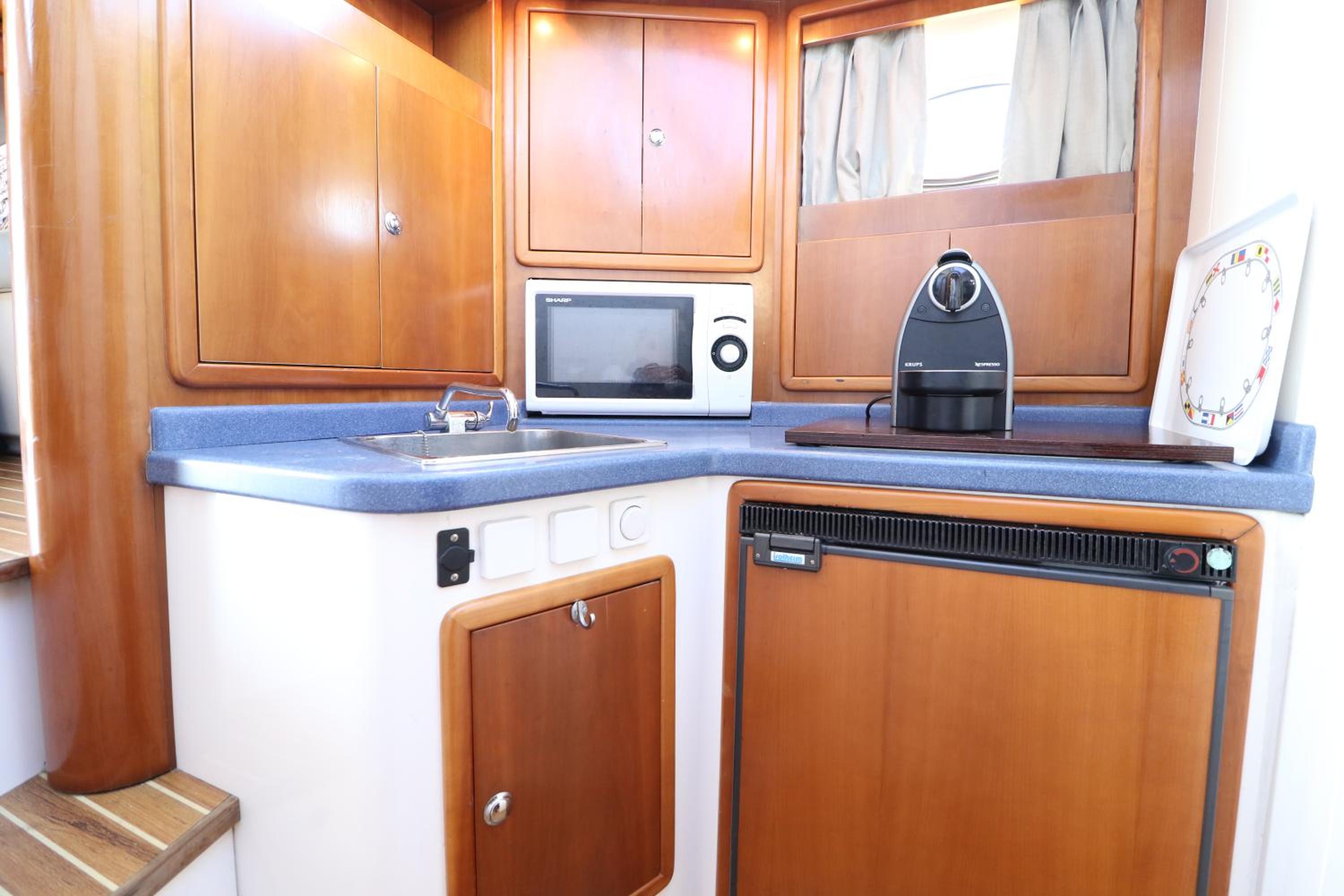 Private yacht, we love our guests, photo 19