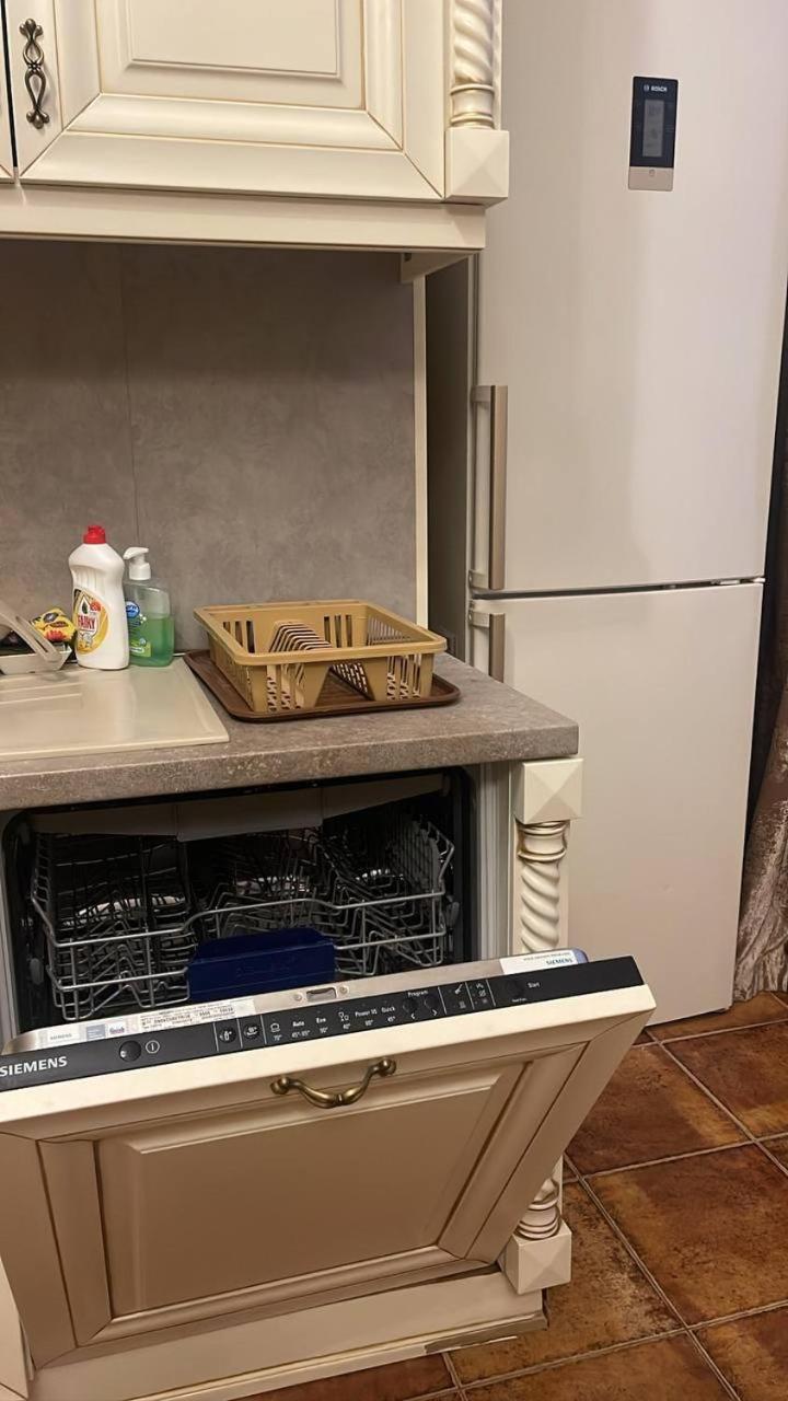 Classical apartment in heart of Baku