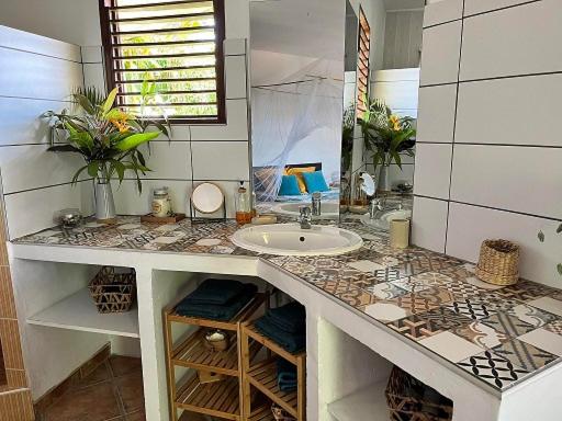 Bungalow vue mer avec jardin view 4