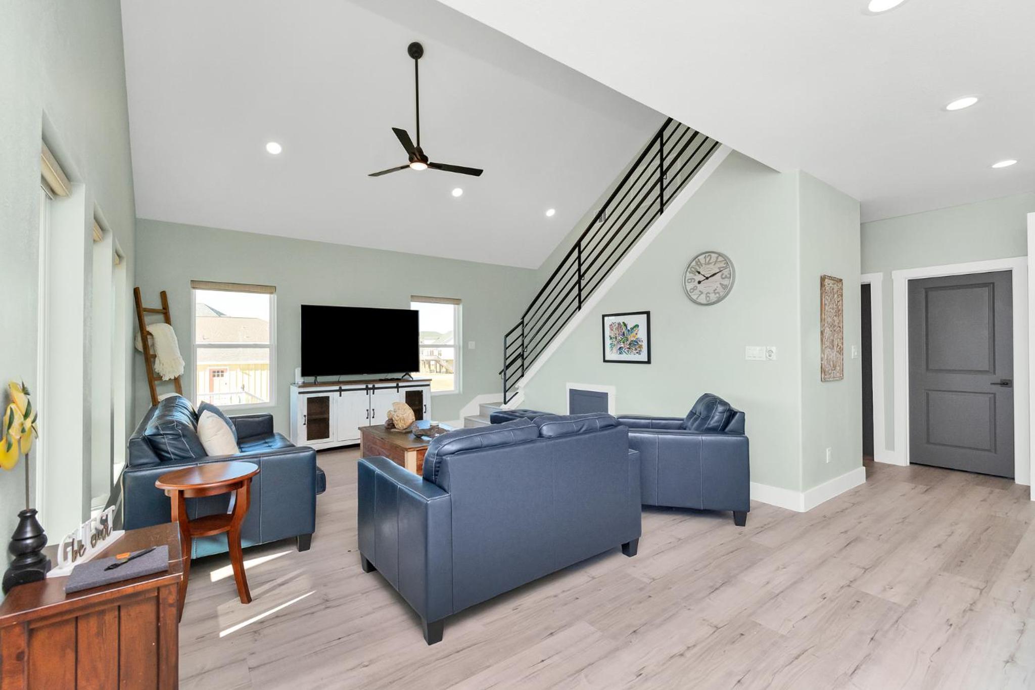 La Buena Brisa - The Good Breeze with Gulf views.