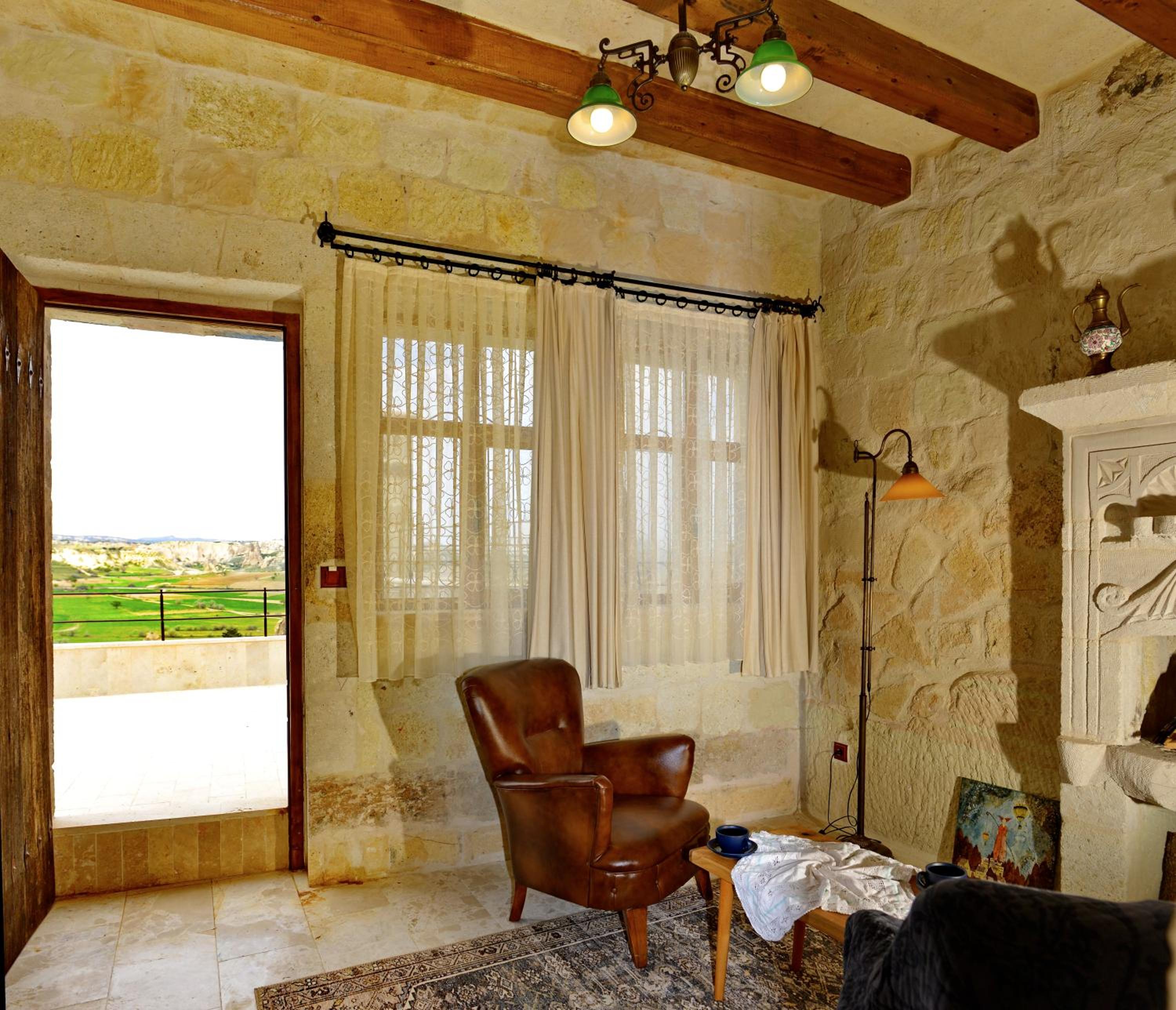 Seki Cave Suites - Image 32