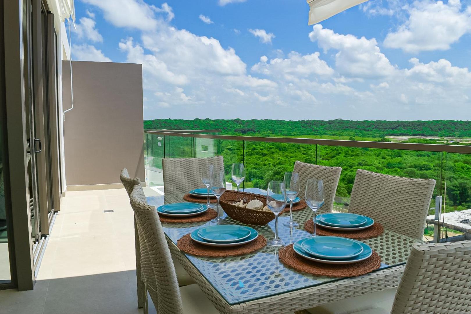 Apartamento vista al Mar lateral Panoramic View,Spectacular building,Pools, Beach Morros zoe ultimo piso