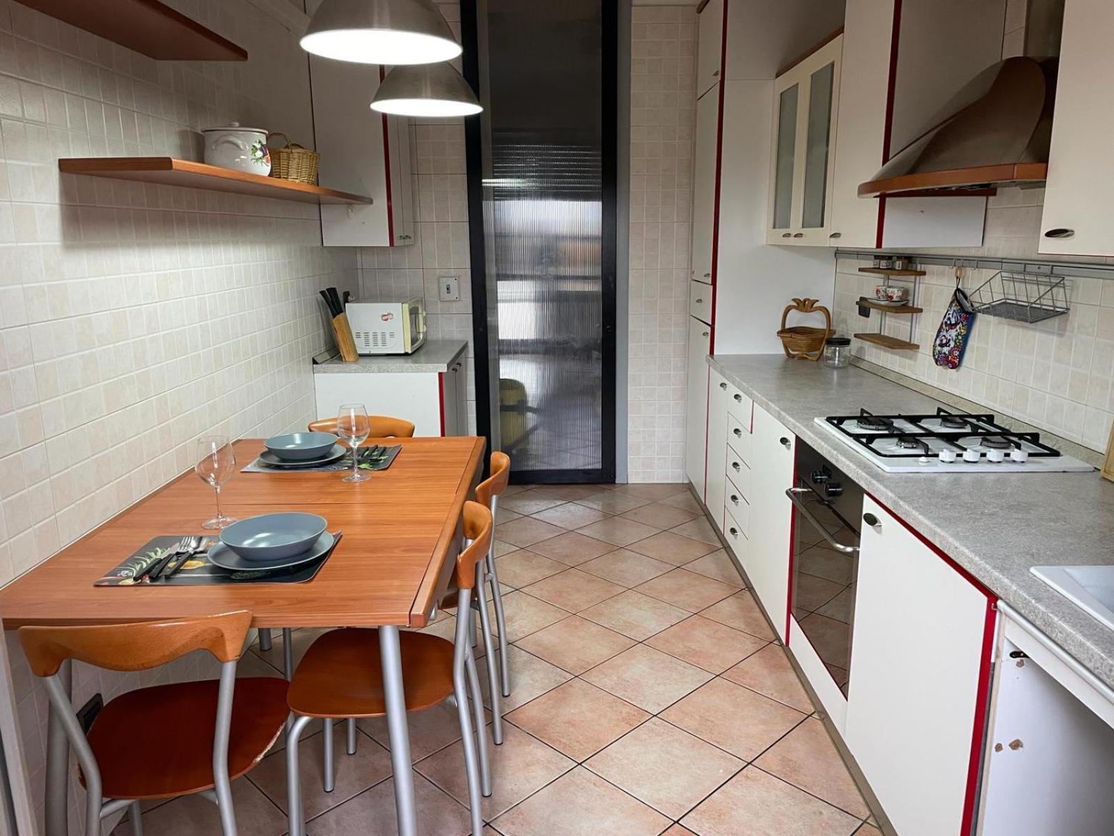 Burago Flat view 2