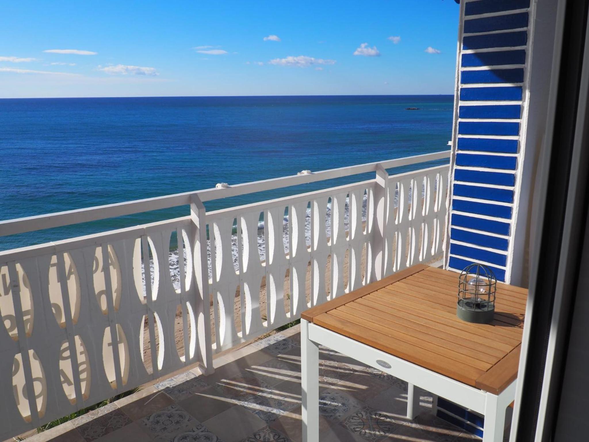 Apartamento L´espigo de Saoret primera linea playa Centro soleado y recien renovado