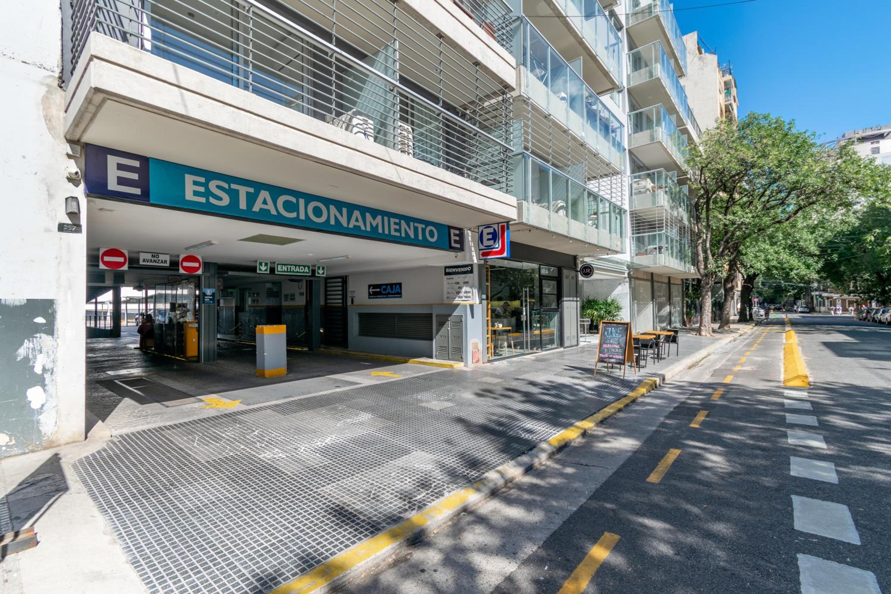Rawson Park Hospital Italiano by Debarrio Aparts