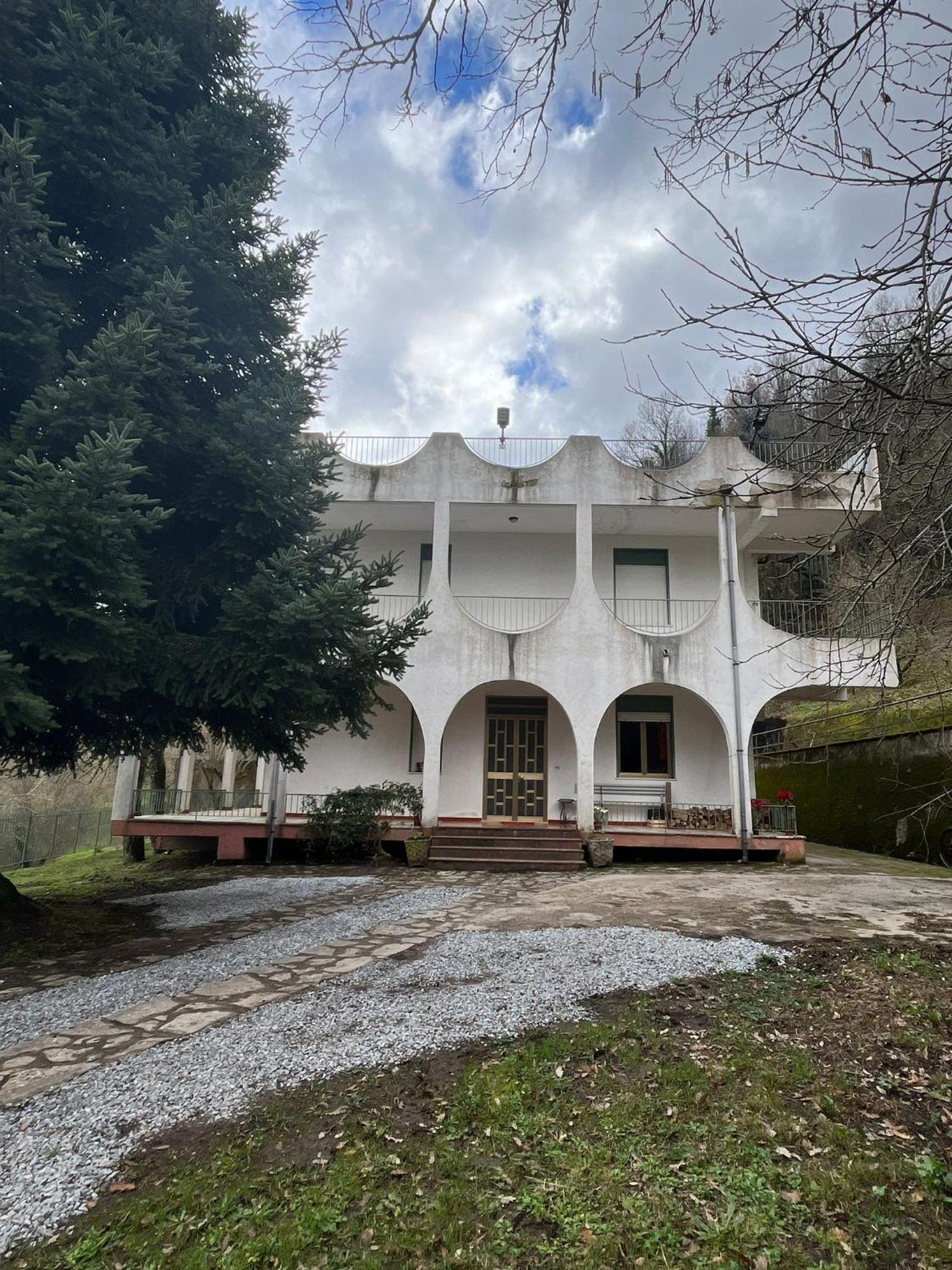 Villa il Vecchio Abete view 5
