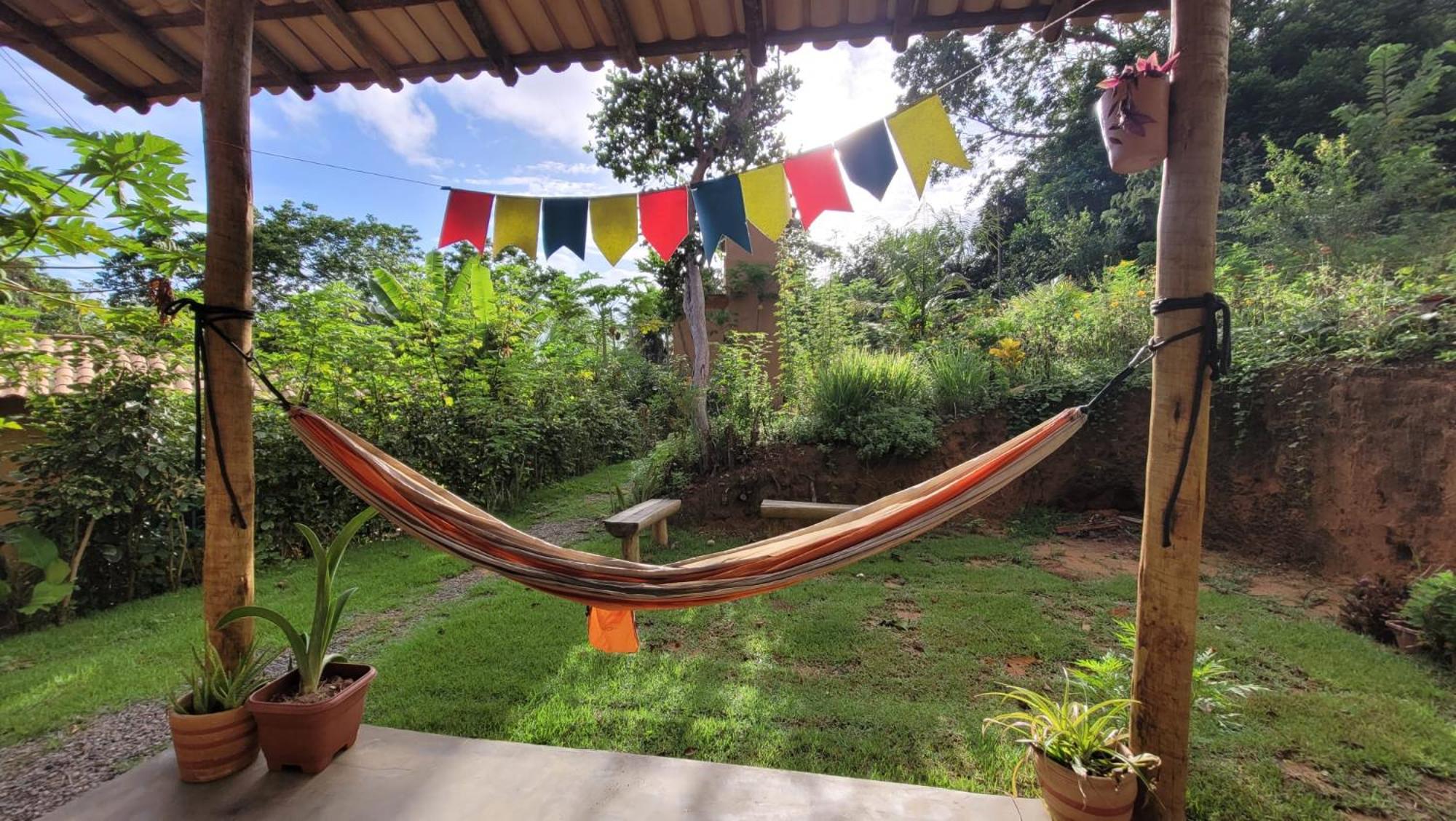 Casa da mata- Vista linda pra mata e jardim privativo