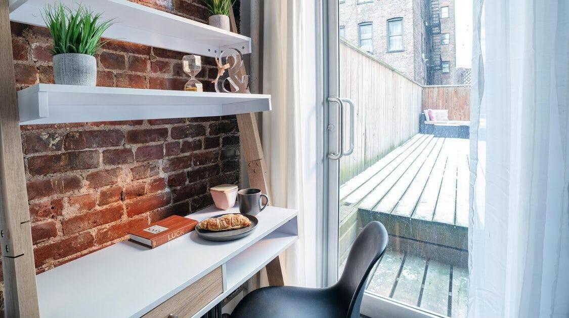 24-3 Prime Gramercy New Studio W D Terrace