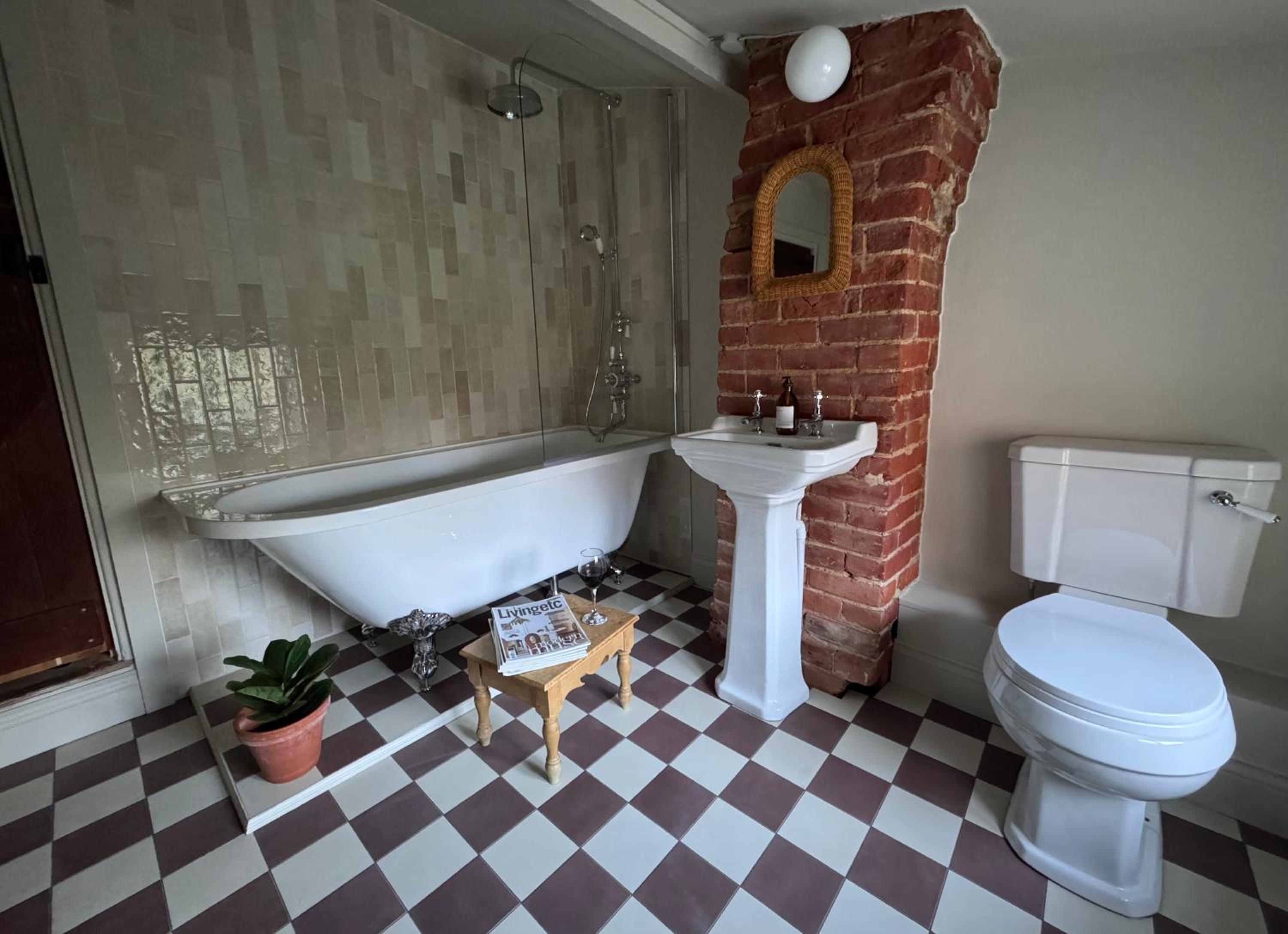 Luxury family and dog friendly cottage in North Norfolk, Aylsham