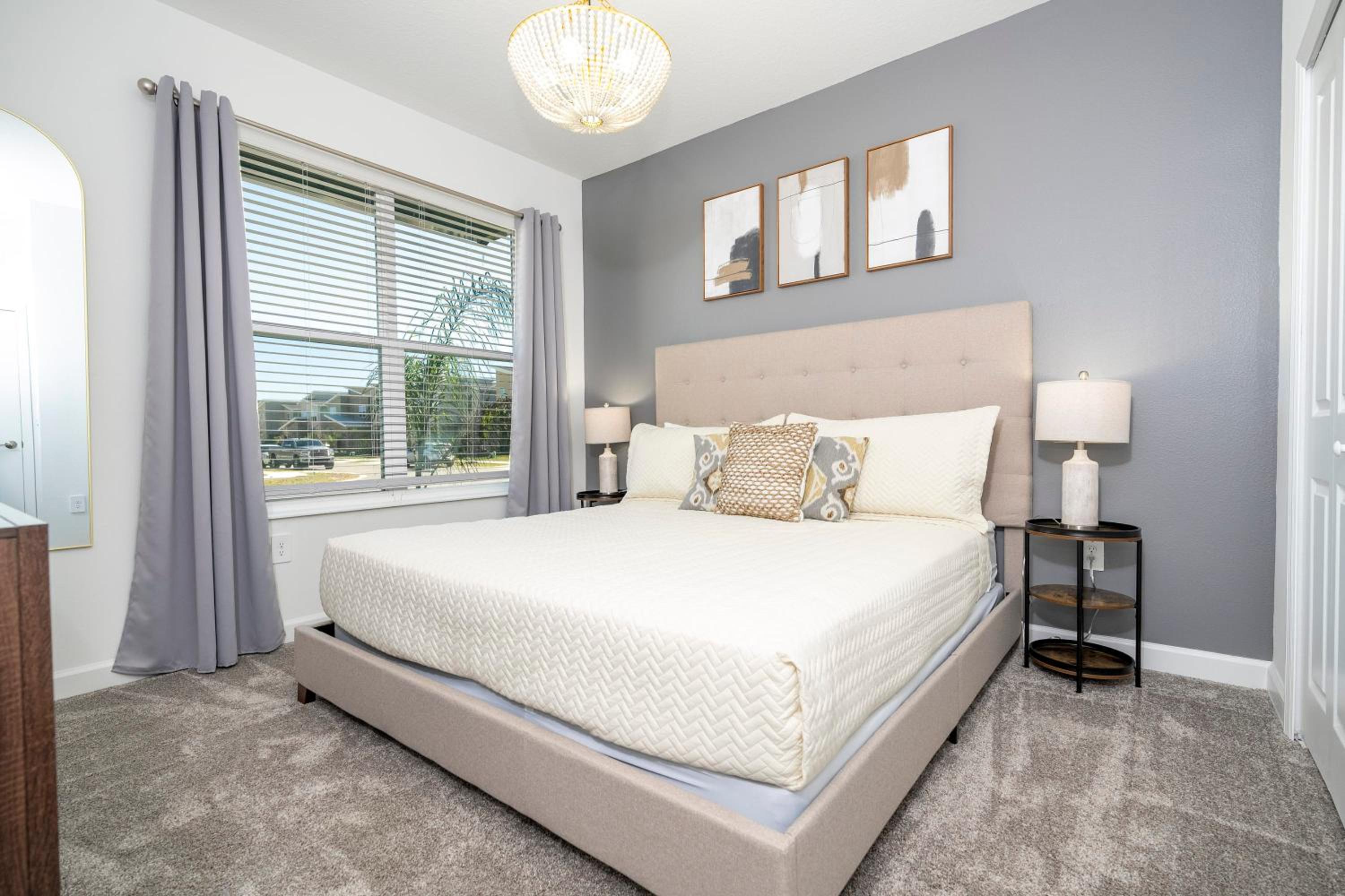 Stunning 5Bd w Pool Close to Disney at Champions Gate 8956 view 3