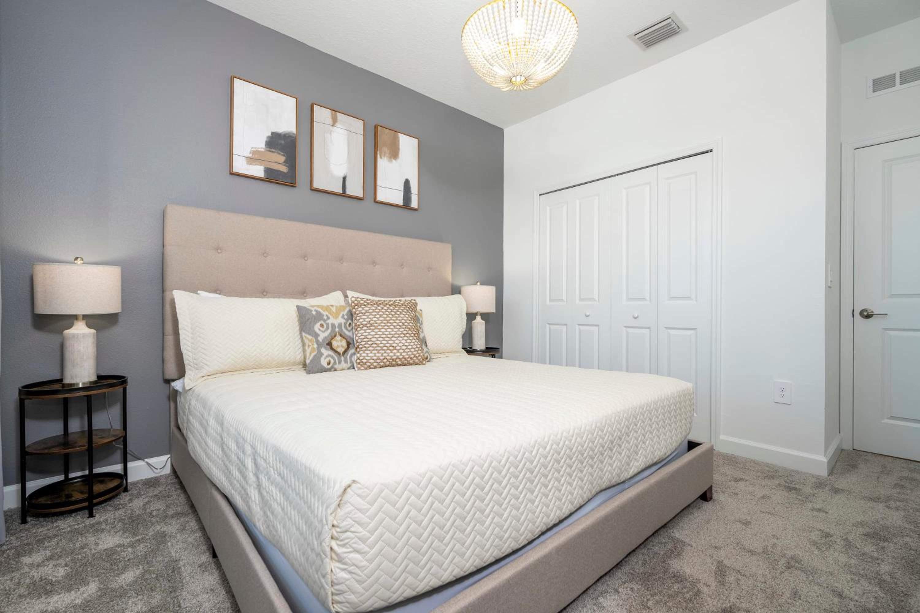 Stunning 5Bd w Pool Close to Disney at Champions Gate 8956 view 4