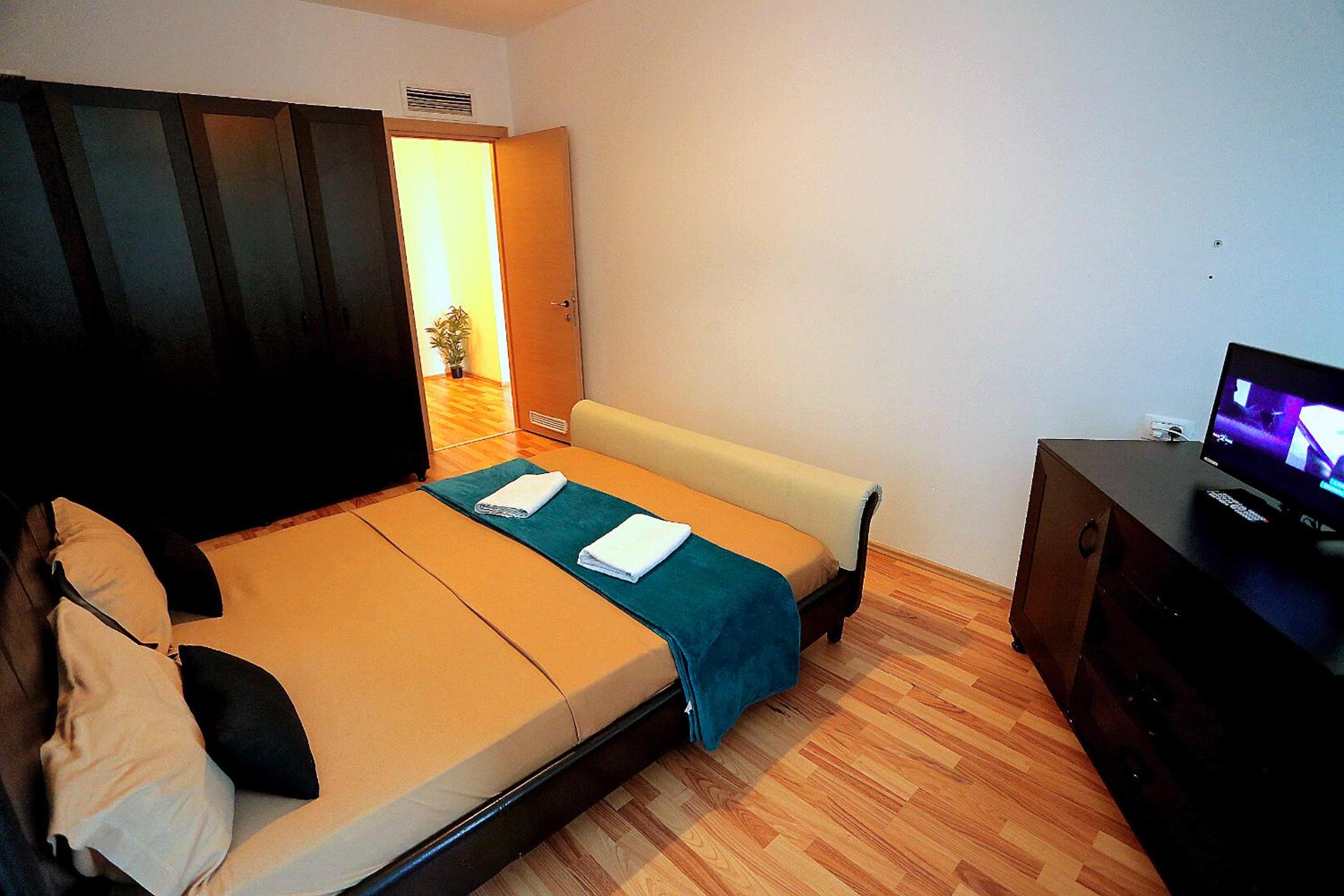 Cataleya Suites Aparthotel