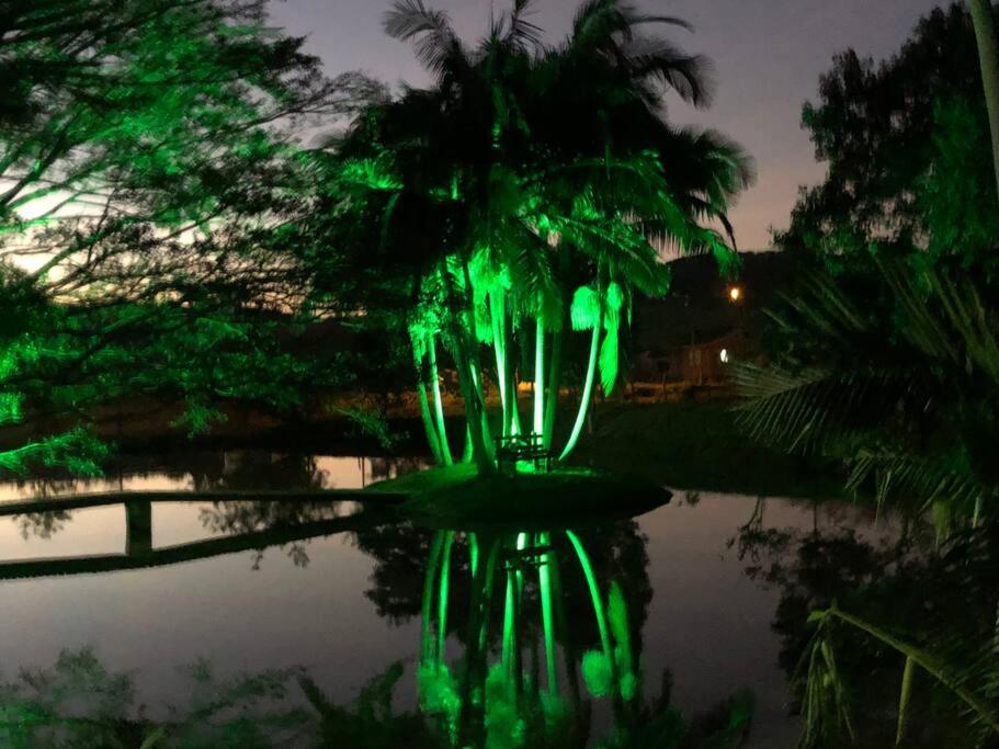 Casa de campo para relaxar em meio à natureza!