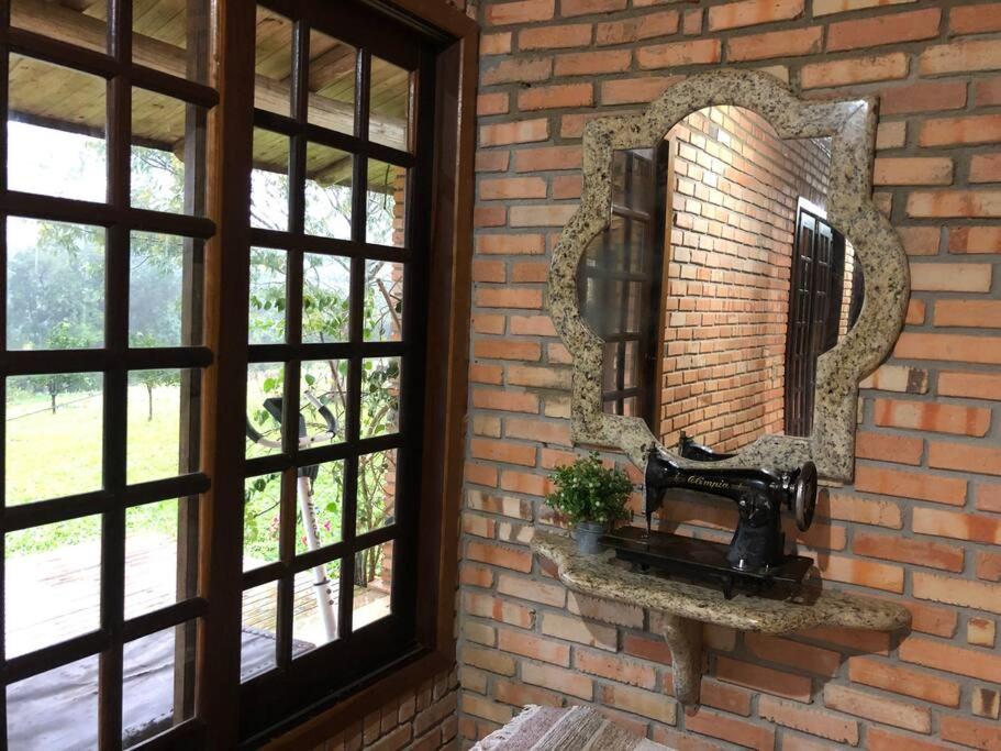 Casa de campo para relaxar em meio à natureza!