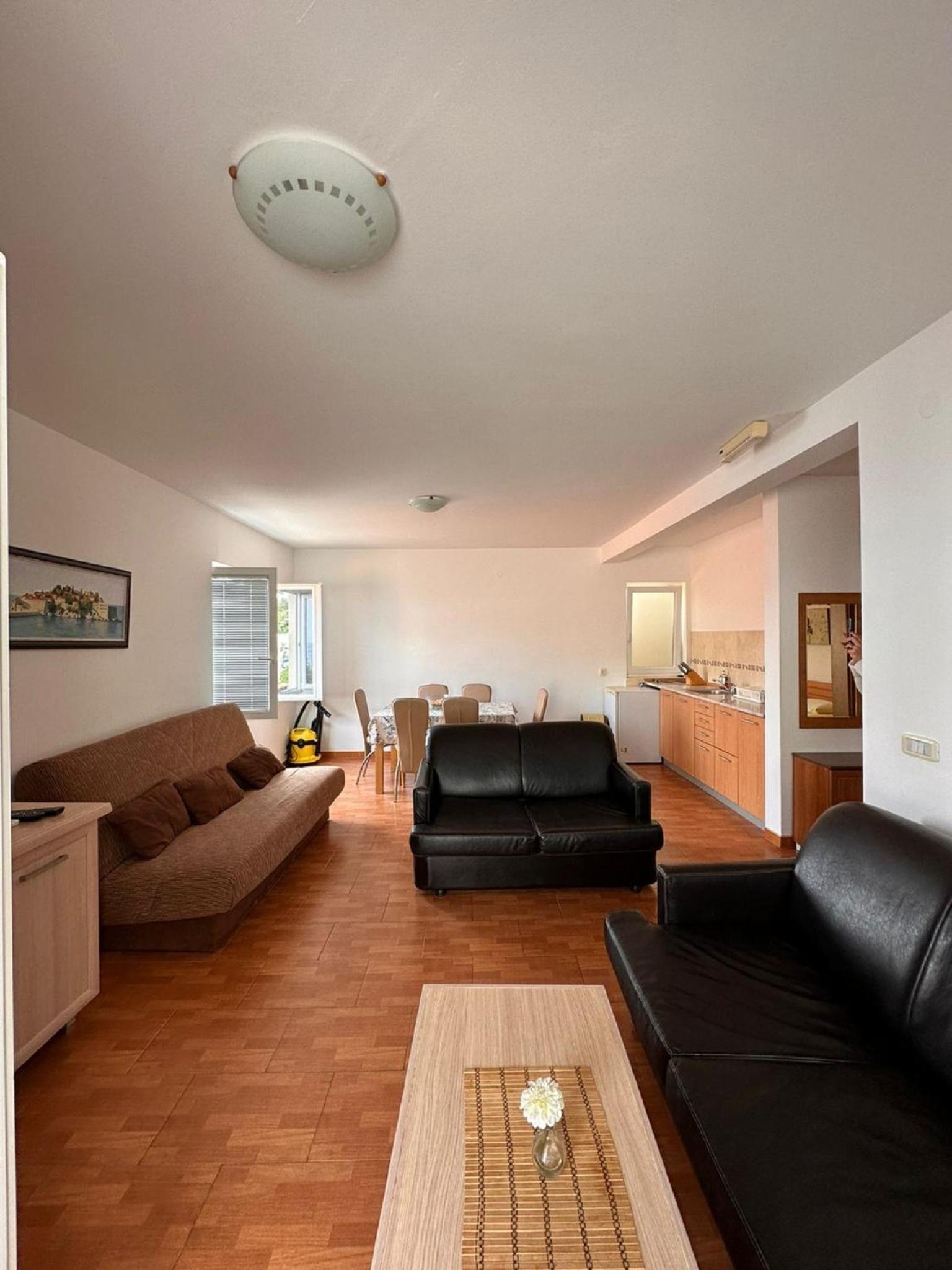 Apartments Djuro