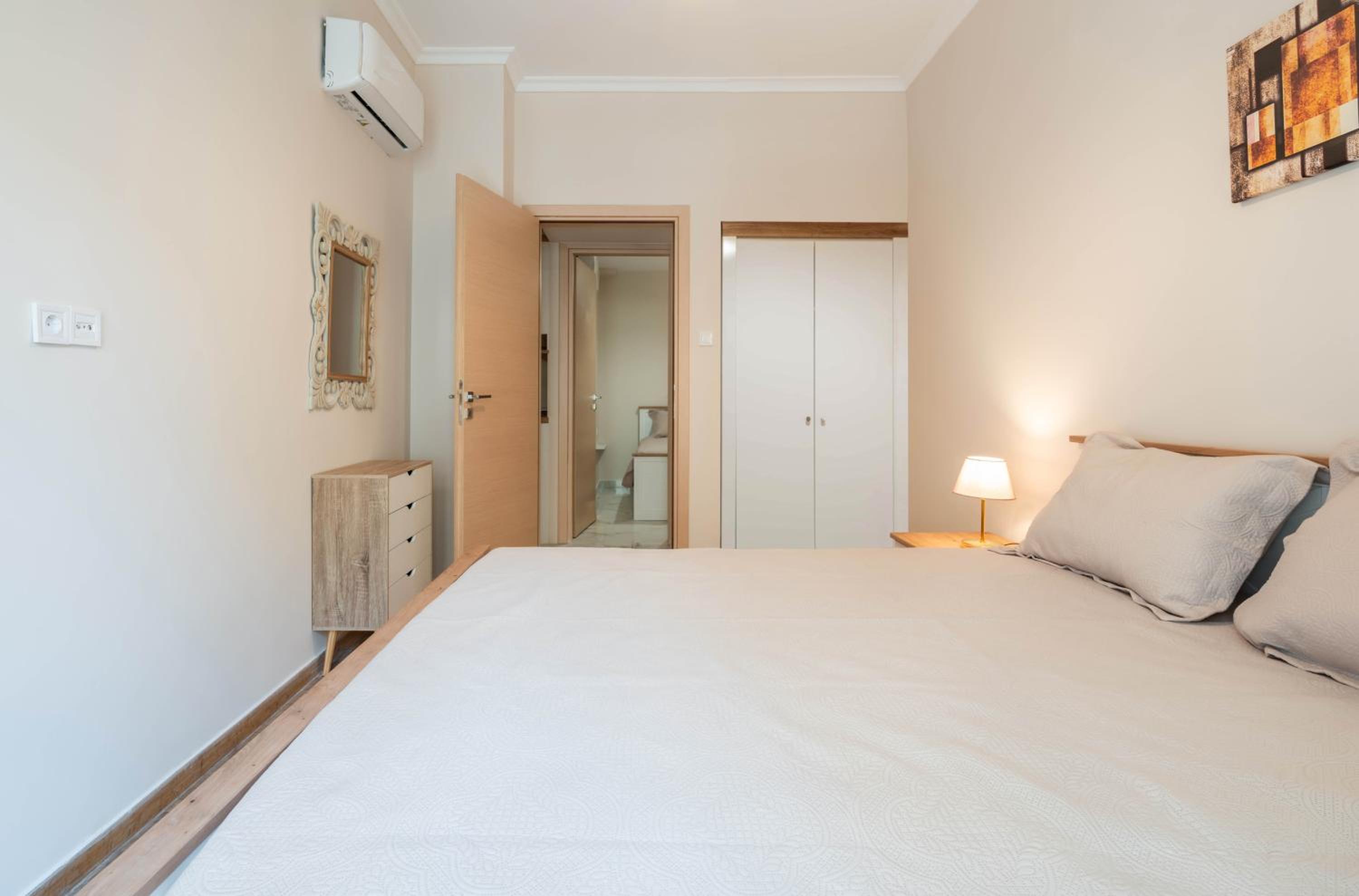 Rovertou Galli 3-5 by Athens Concept Residences