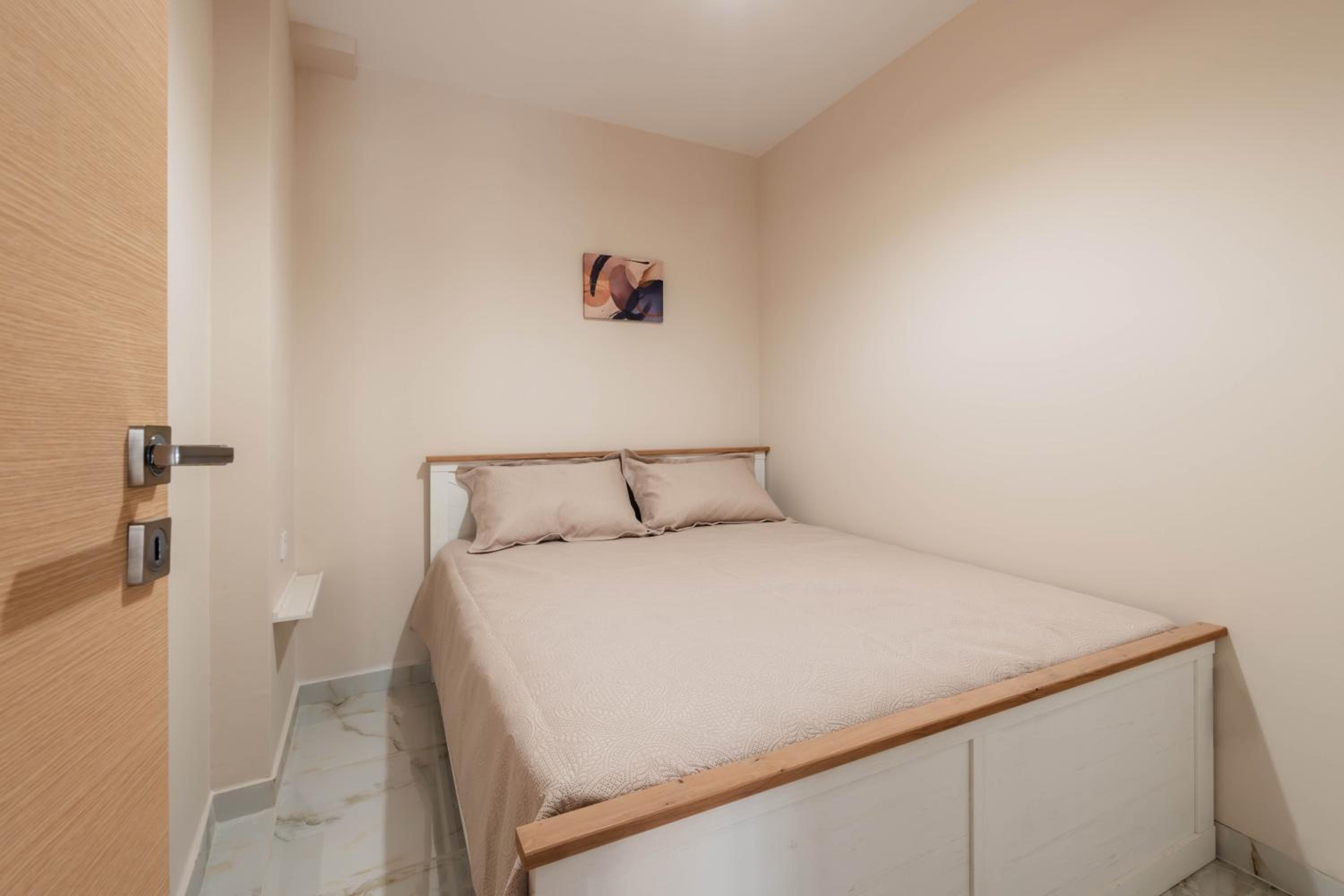 Rovertou Galli 3-5 by Athens Concept Residences