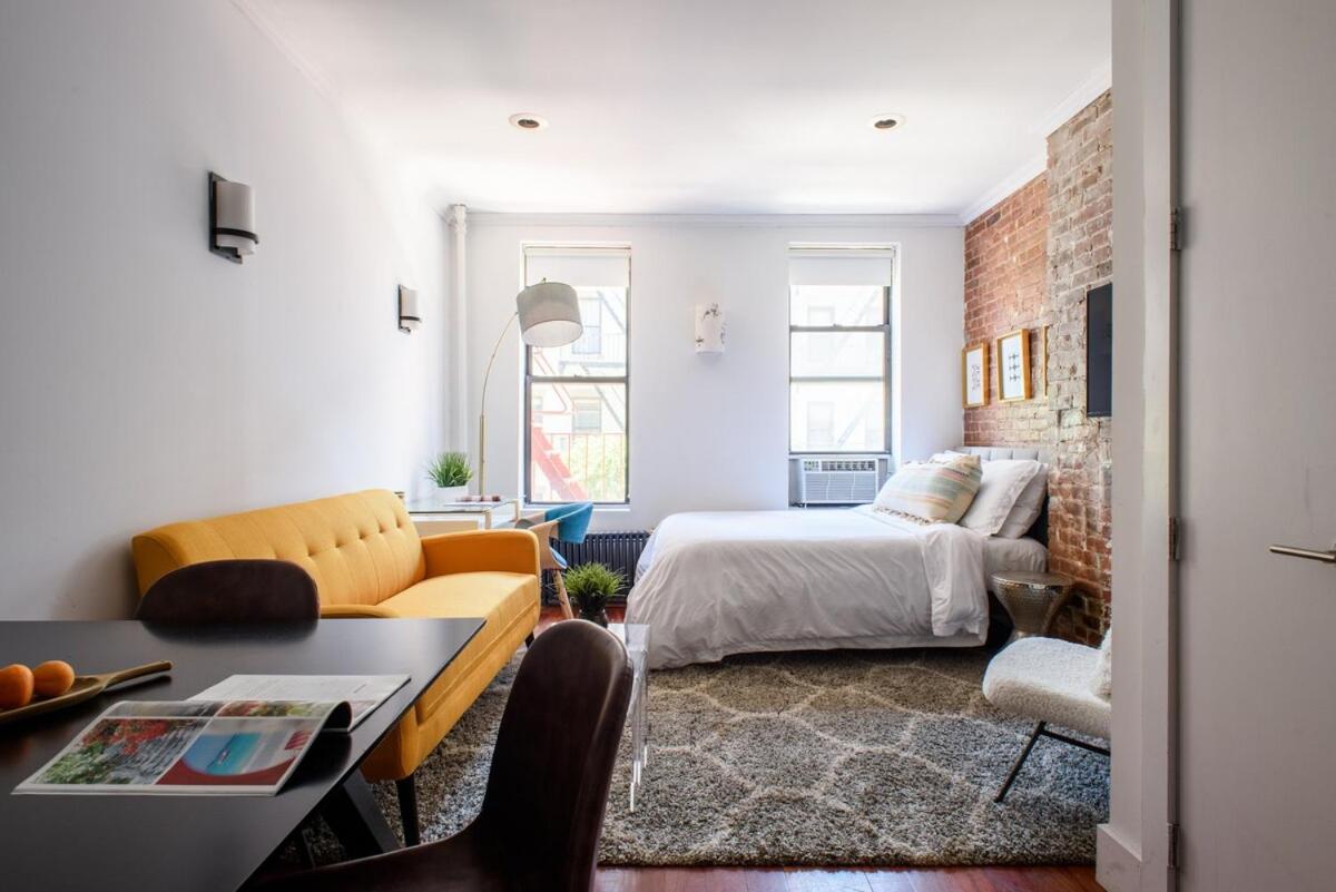 24-10 Studio Prime Gramercy WD in Unit
