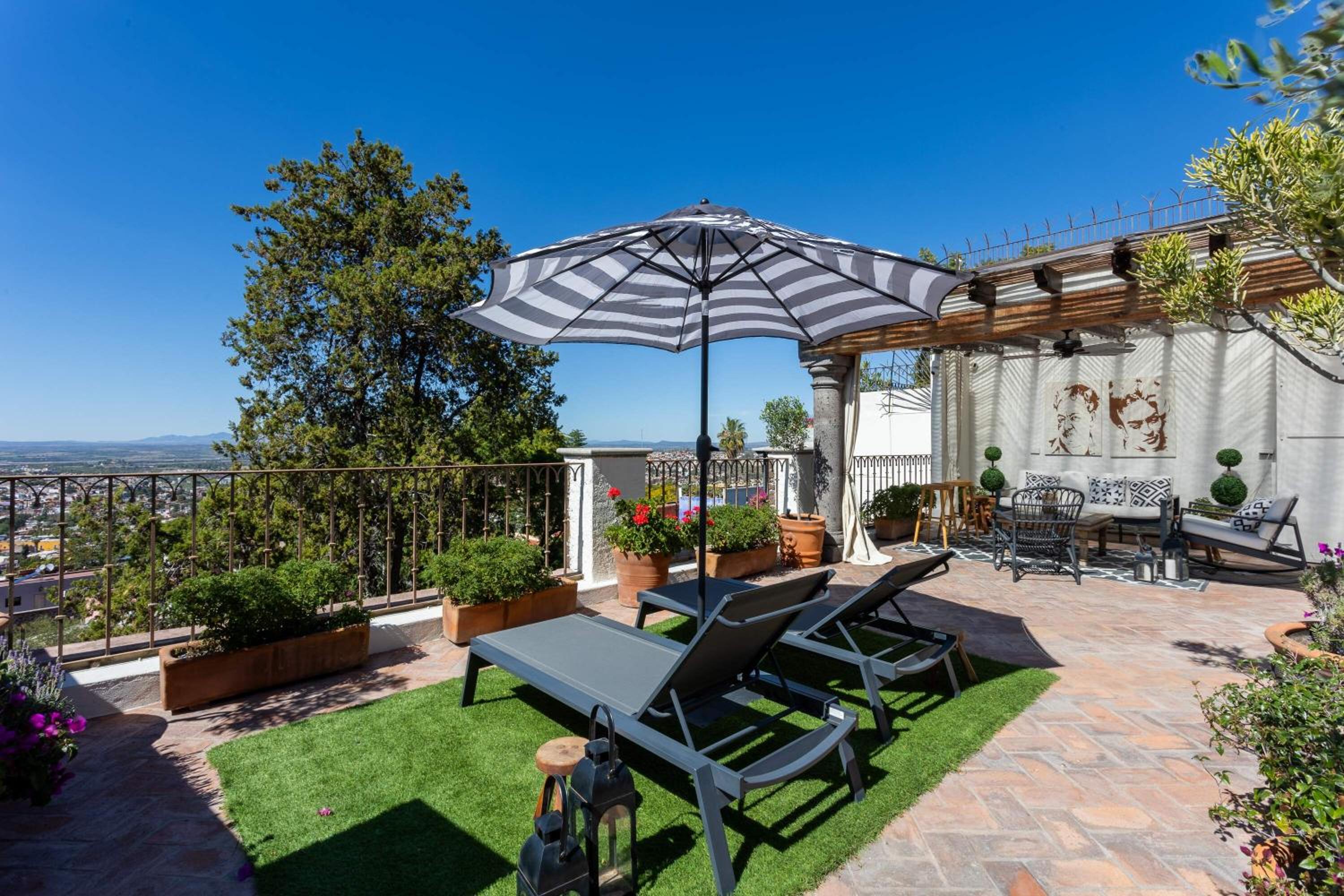 balance & terrace
