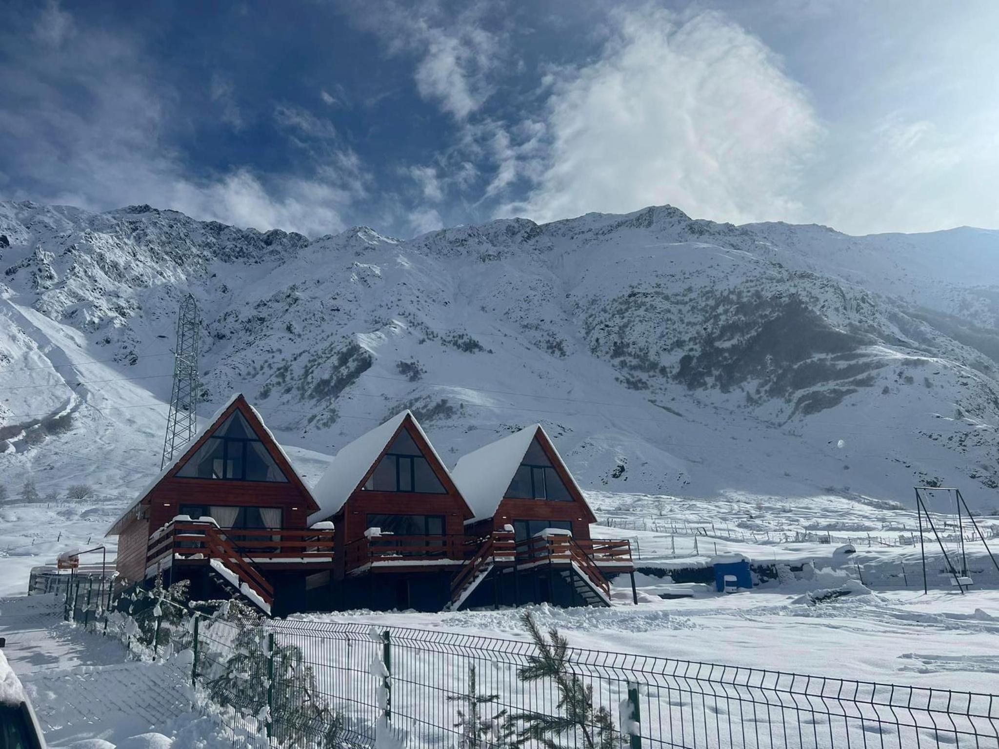 Cozy Home Kazbegi view 5