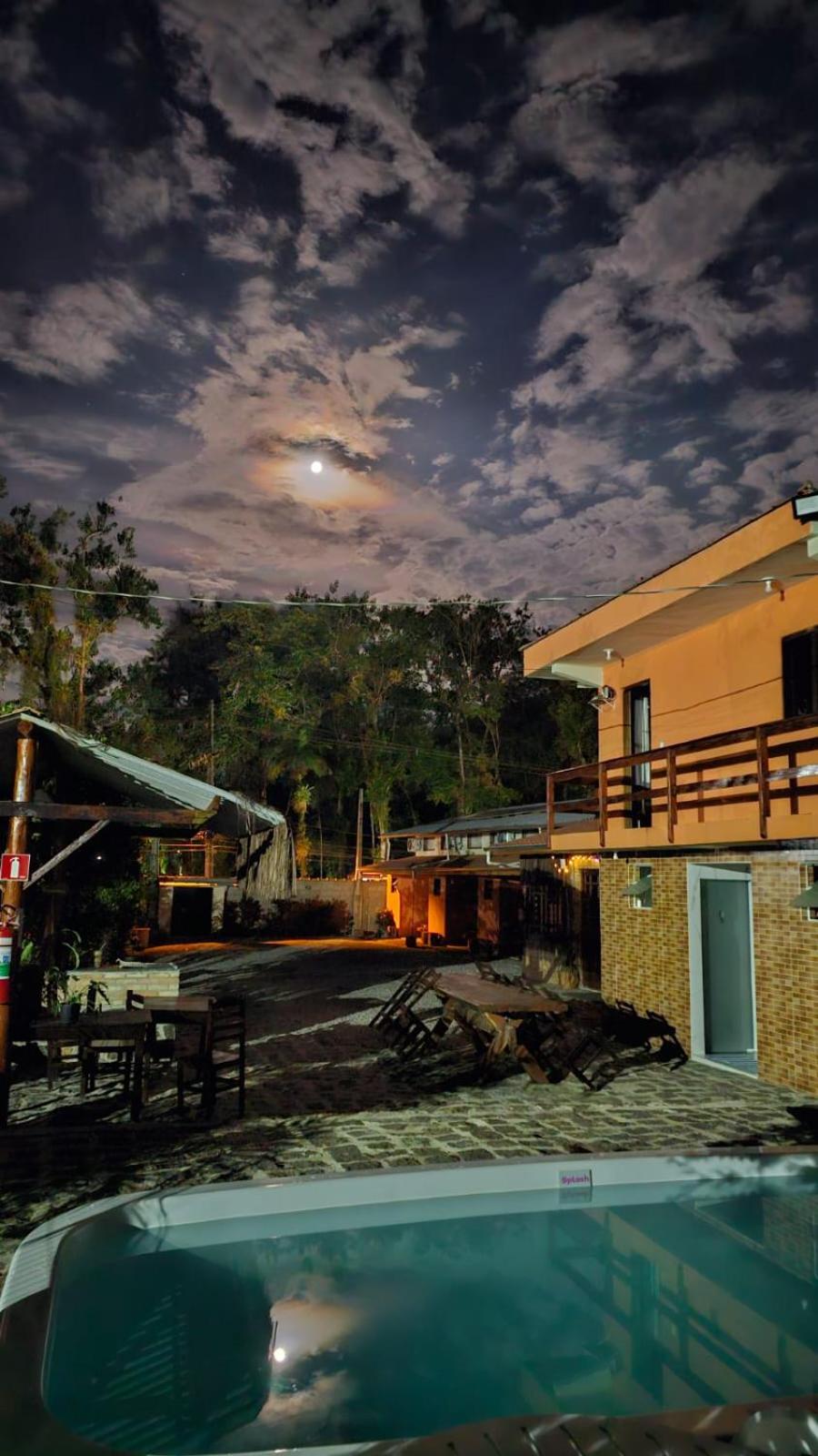 Pousada Dona Carmem Ubatuba