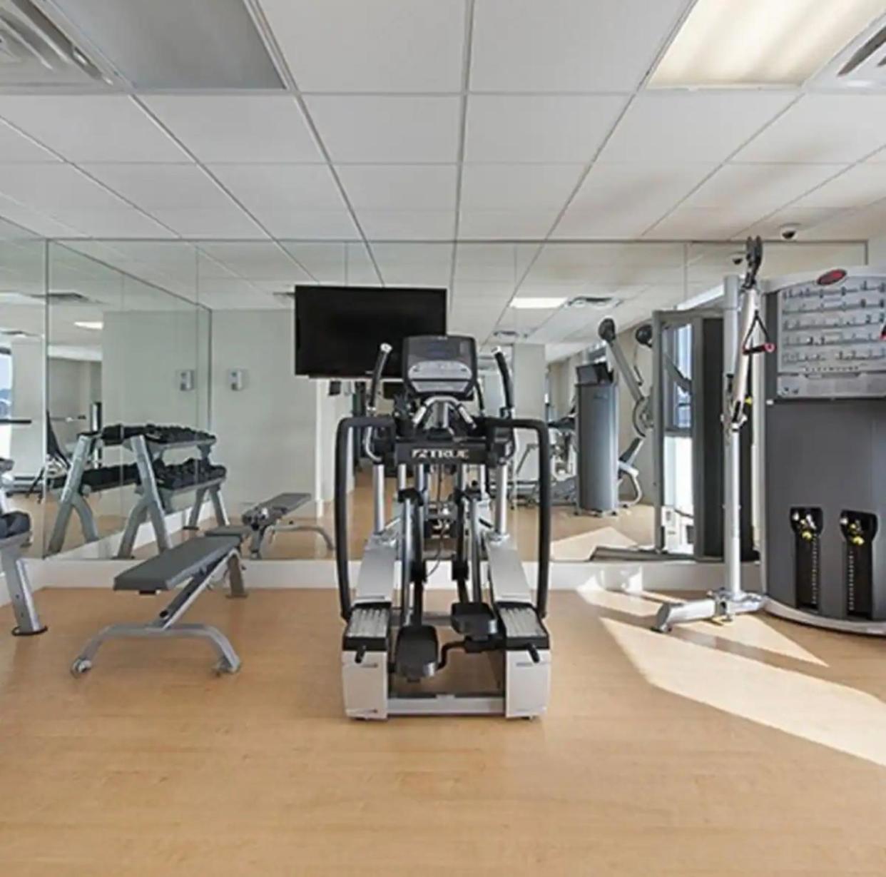 Photo 11