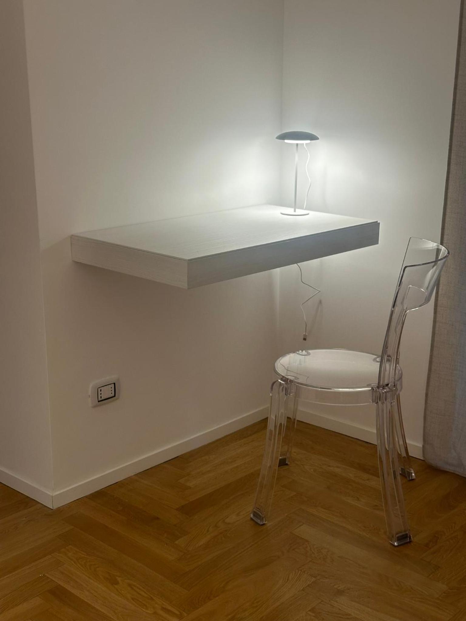 Lily Suite