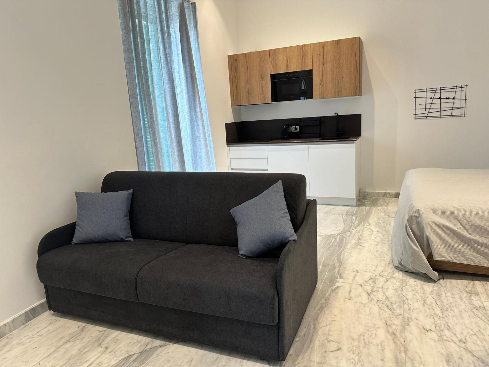 Lily Suite