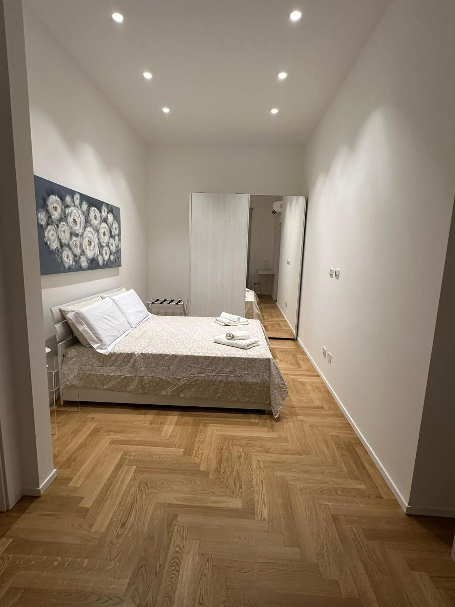 Lily Suite