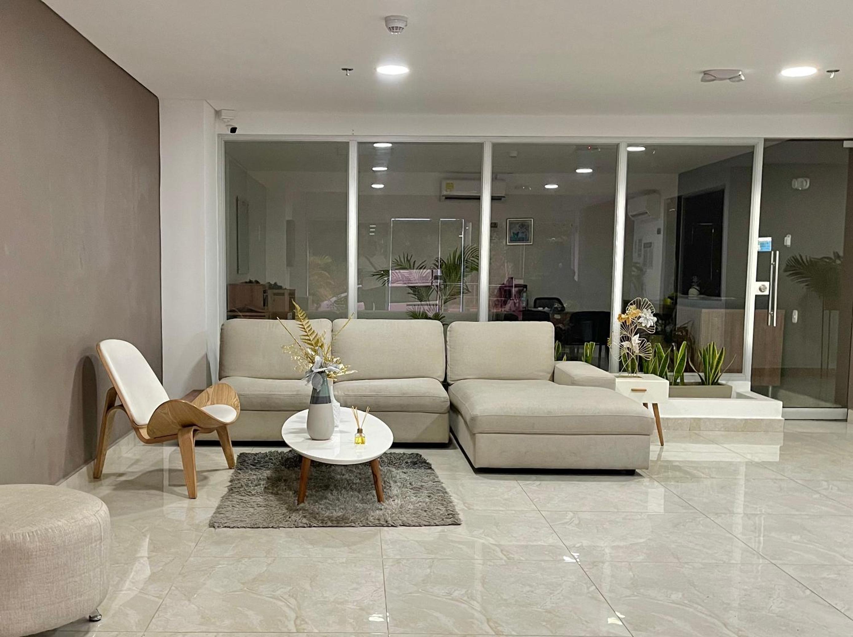 Amplio iluminado 2 habitaciones
